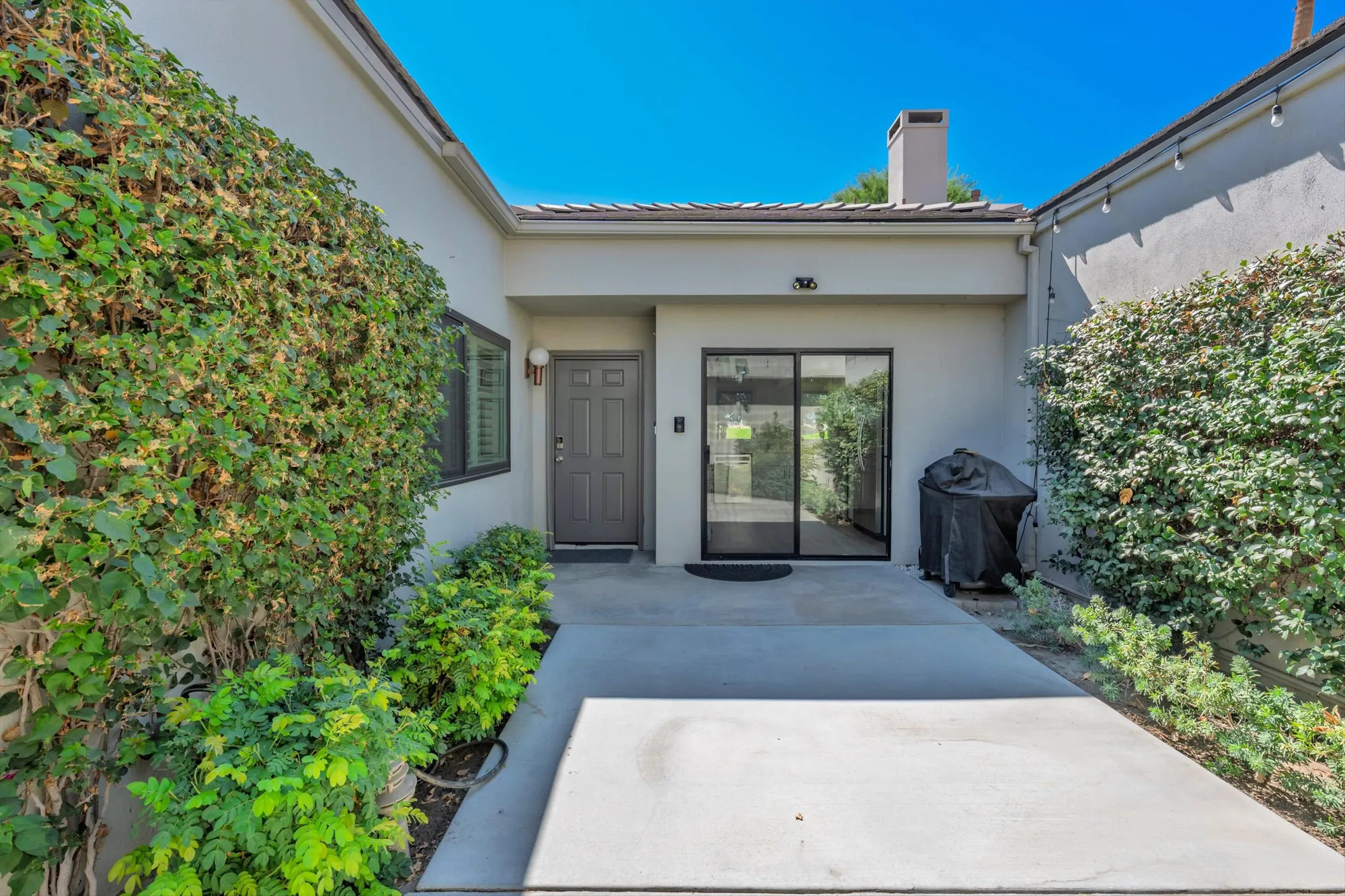 Property Slideshow image 26 of 32 | 54326 oak tree a122, La Quinta, CA, 92253
