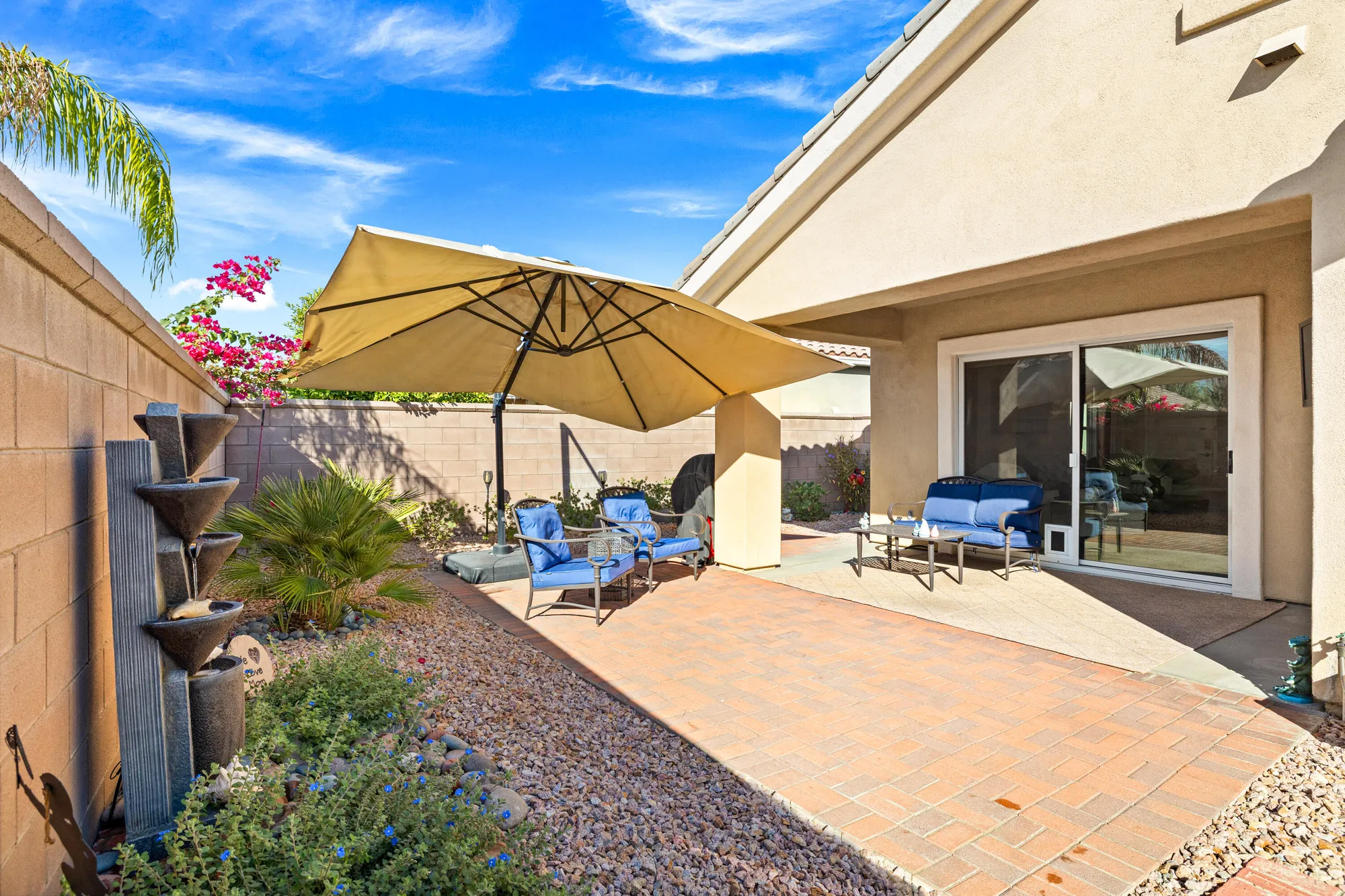 Property Slideshow image 25 of 28 | 78651 postbridge cir, Palm Desert, CA, 92211