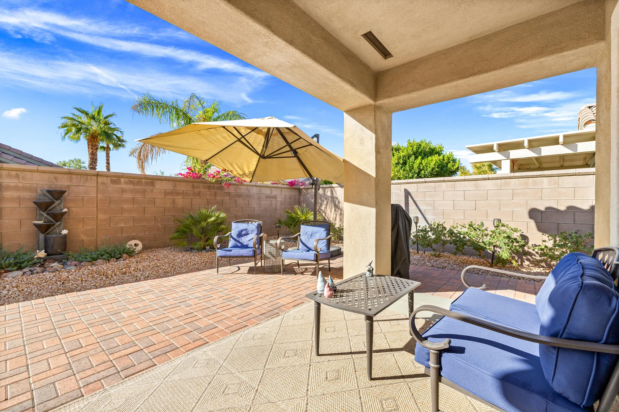 Property Slideshow image 22 of 28 | 78651 postbridge cir, Palm Desert, CA, 92211