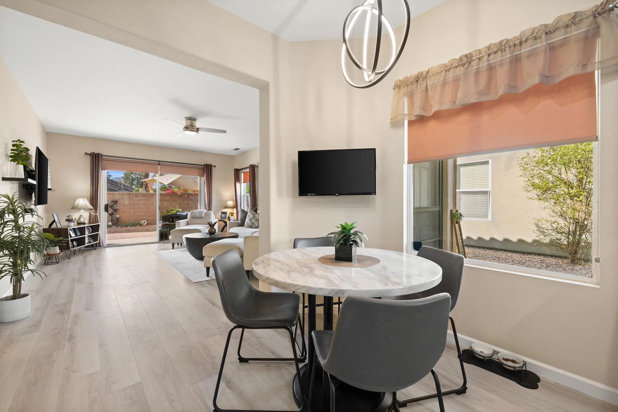 Property Slideshow image 14 of 28 | 78651 postbridge cir, Palm Desert, CA, 92211