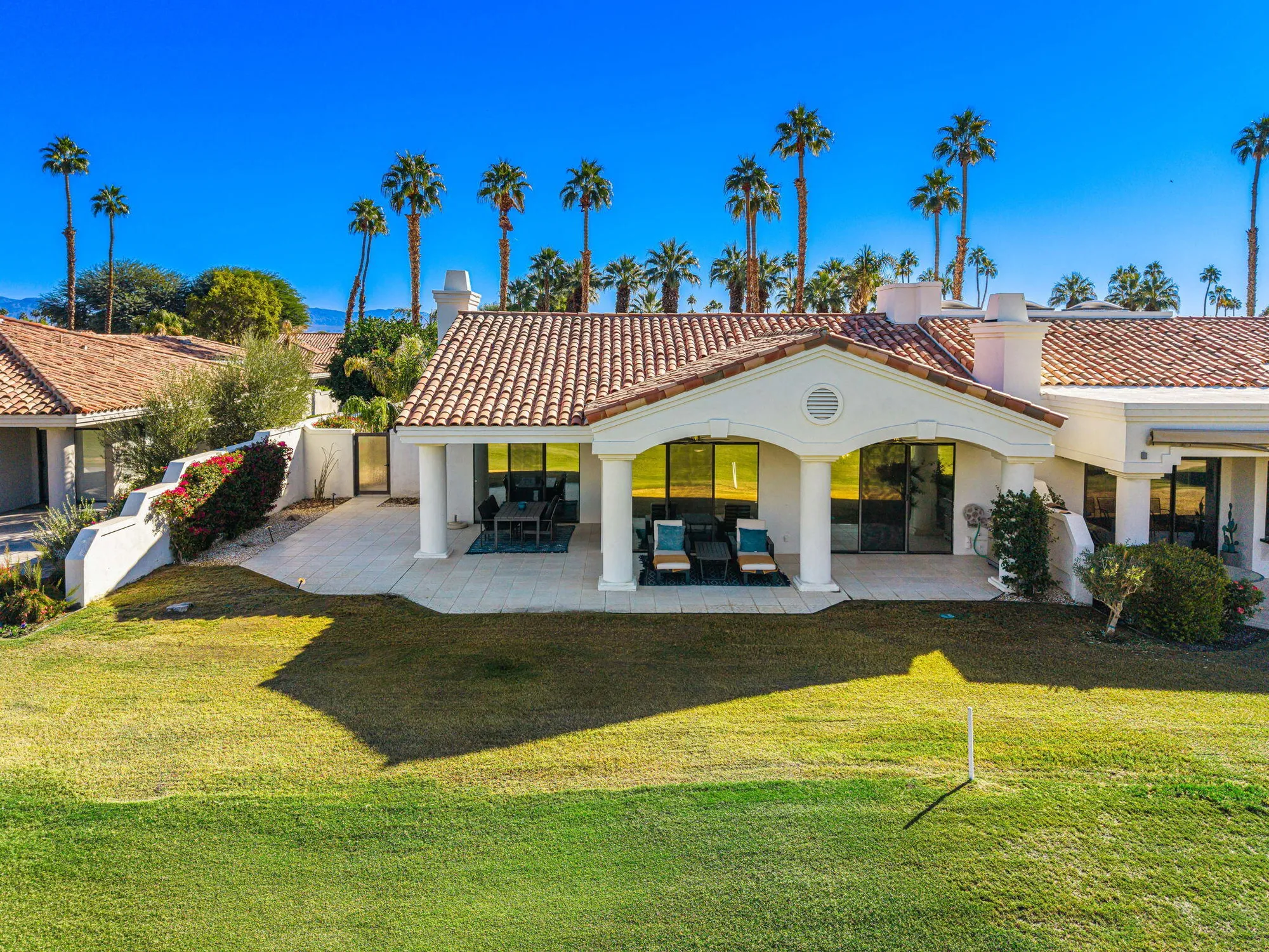 Property Slideshow image 9 of 53 | 54885 inverness way, La Quinta, CA, 92253