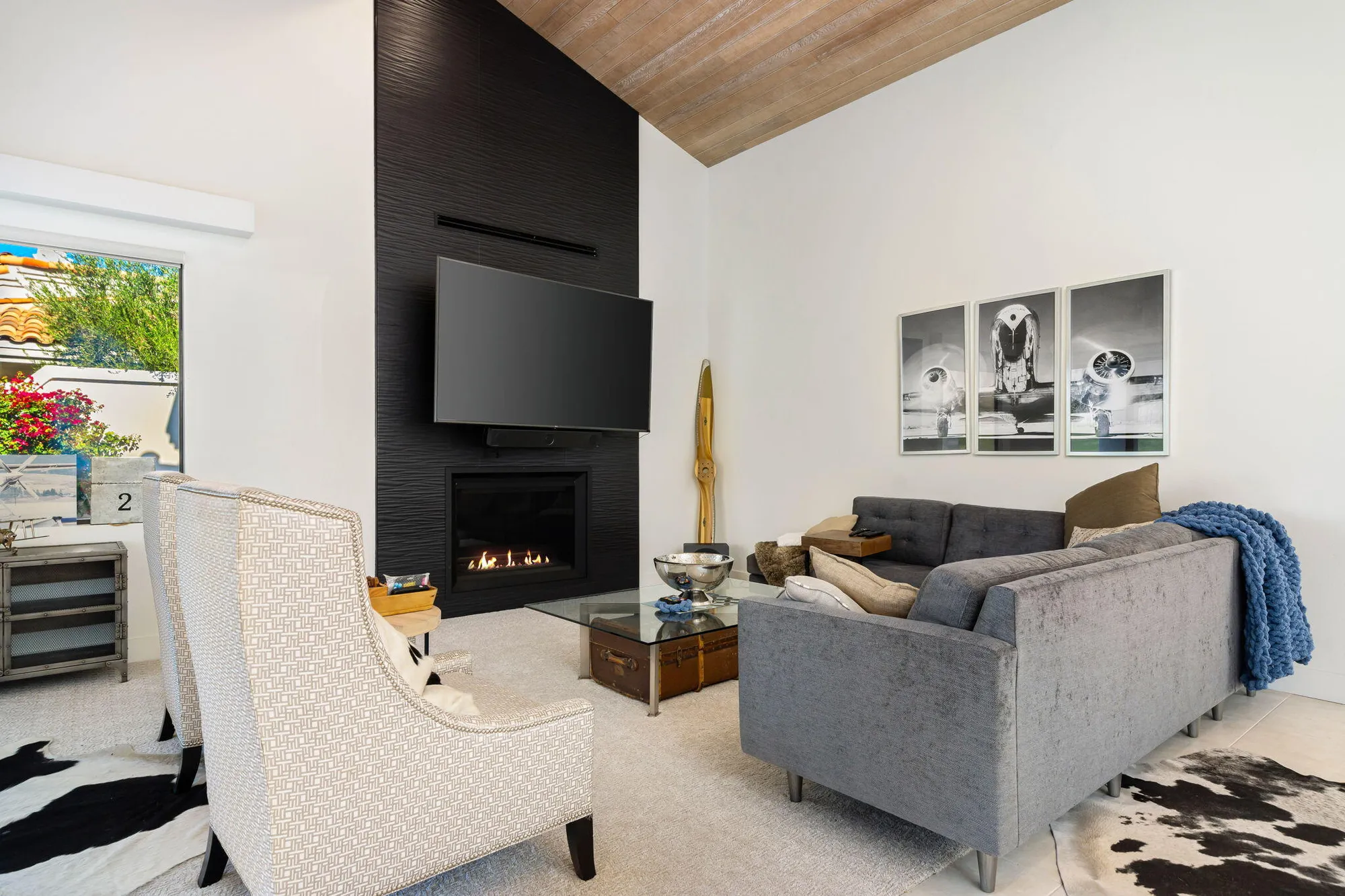 Property Slideshow image 23 of 53 | 54885 inverness way, La Quinta, CA, 92253