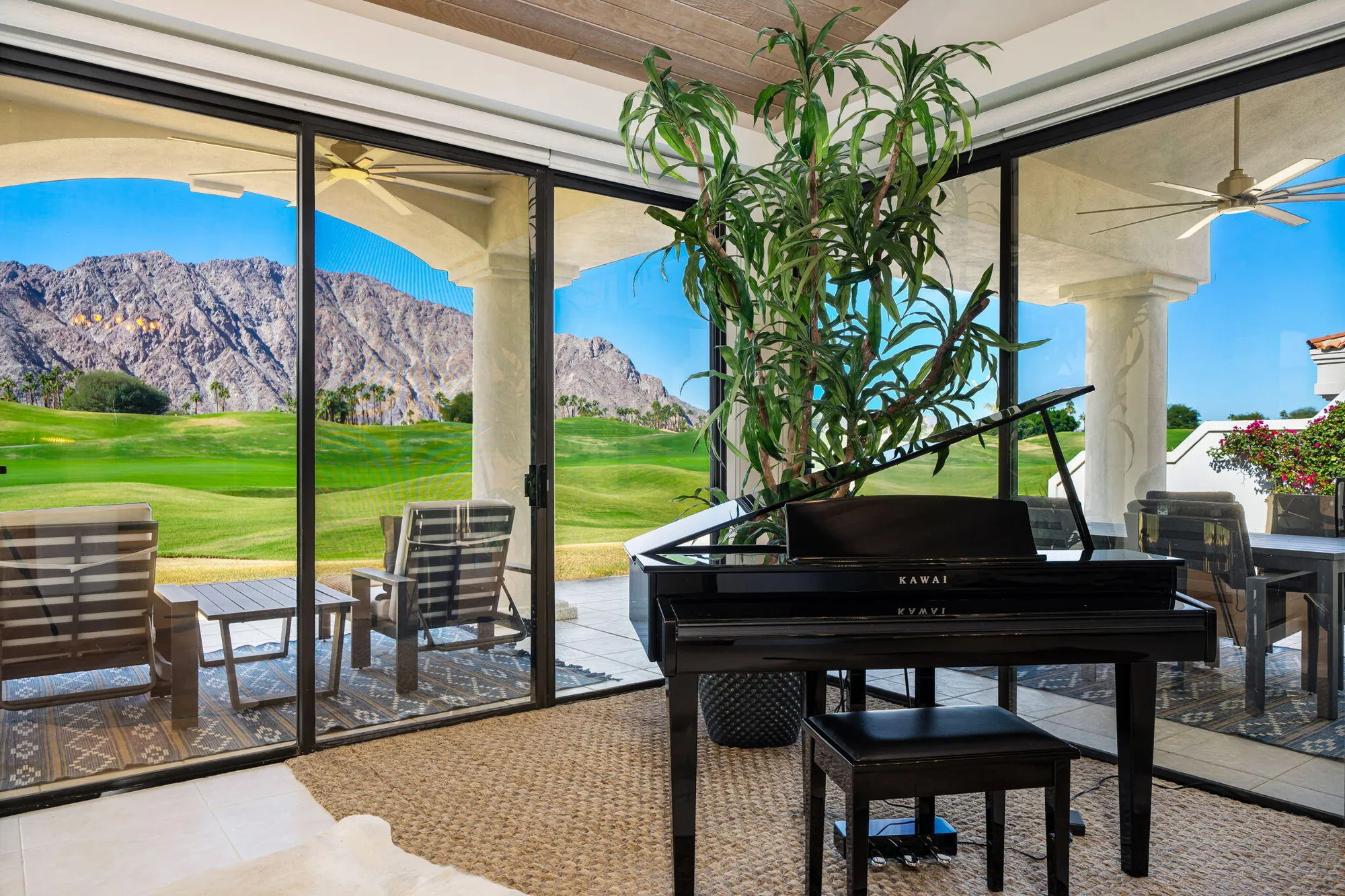 Property Slideshow image 30 of 53 | 54885 inverness way, La Quinta, CA, 92253