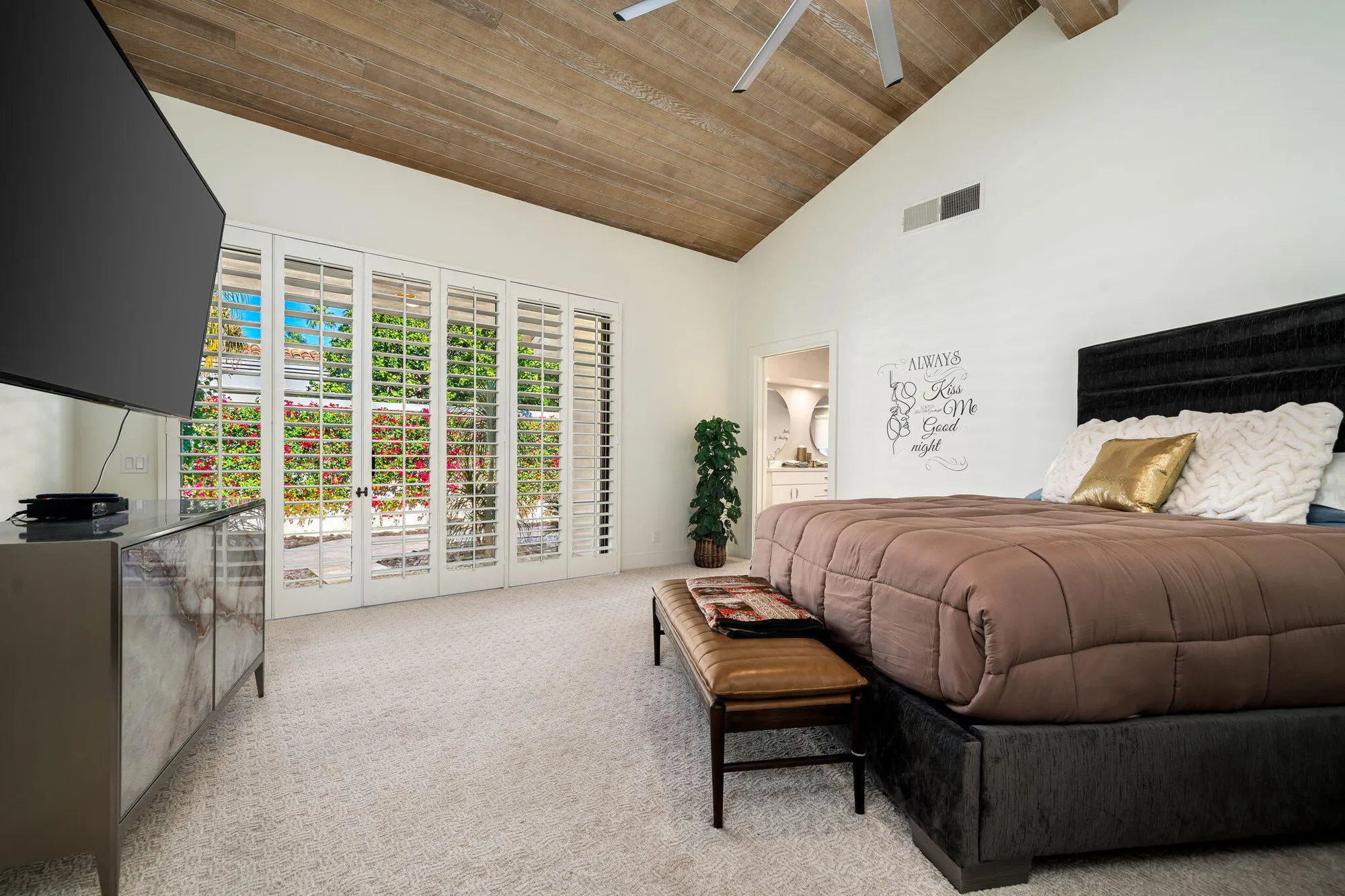 Property Slideshow image 40 of 53 | 54885 inverness way, La Quinta, CA, 92253