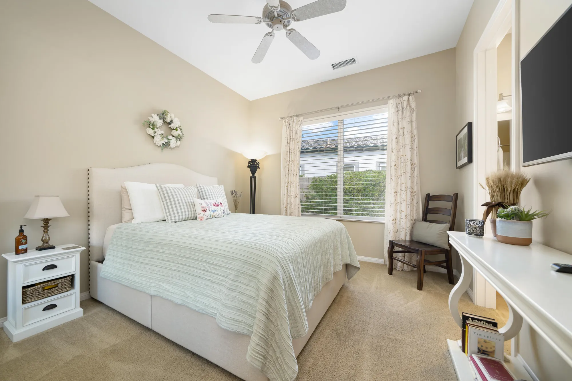 Property Slideshow image 19 of 84 | 60590 lace leaf ct, La Quinta, CA, 92253