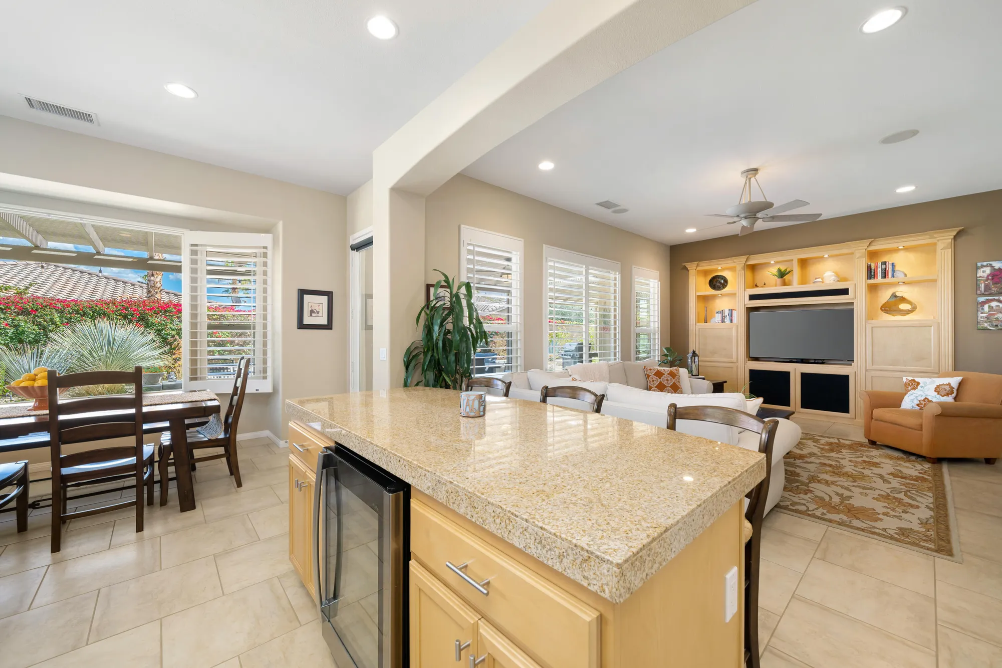 Property Slideshow image 14 of 84 | 60590 lace leaf ct, La Quinta, CA, 92253