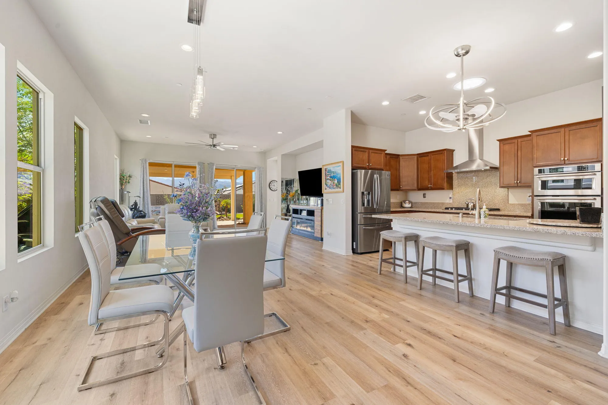 Property Slideshow image 7 of 30 | 25 pinot noir, Rancho Mirage, CA, 92270