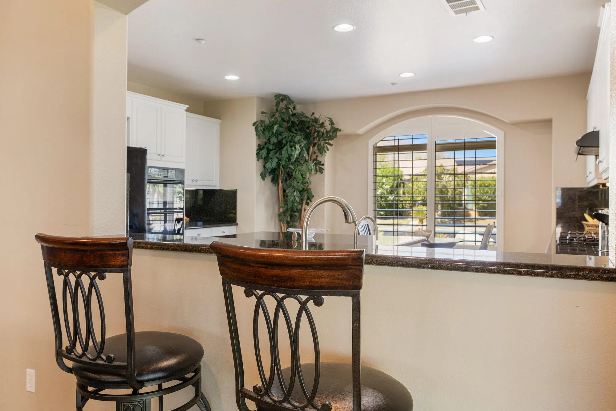 Property Slideshow image 9 of 45 | 3766 cassia trl, Palm Springs, CA, 92262