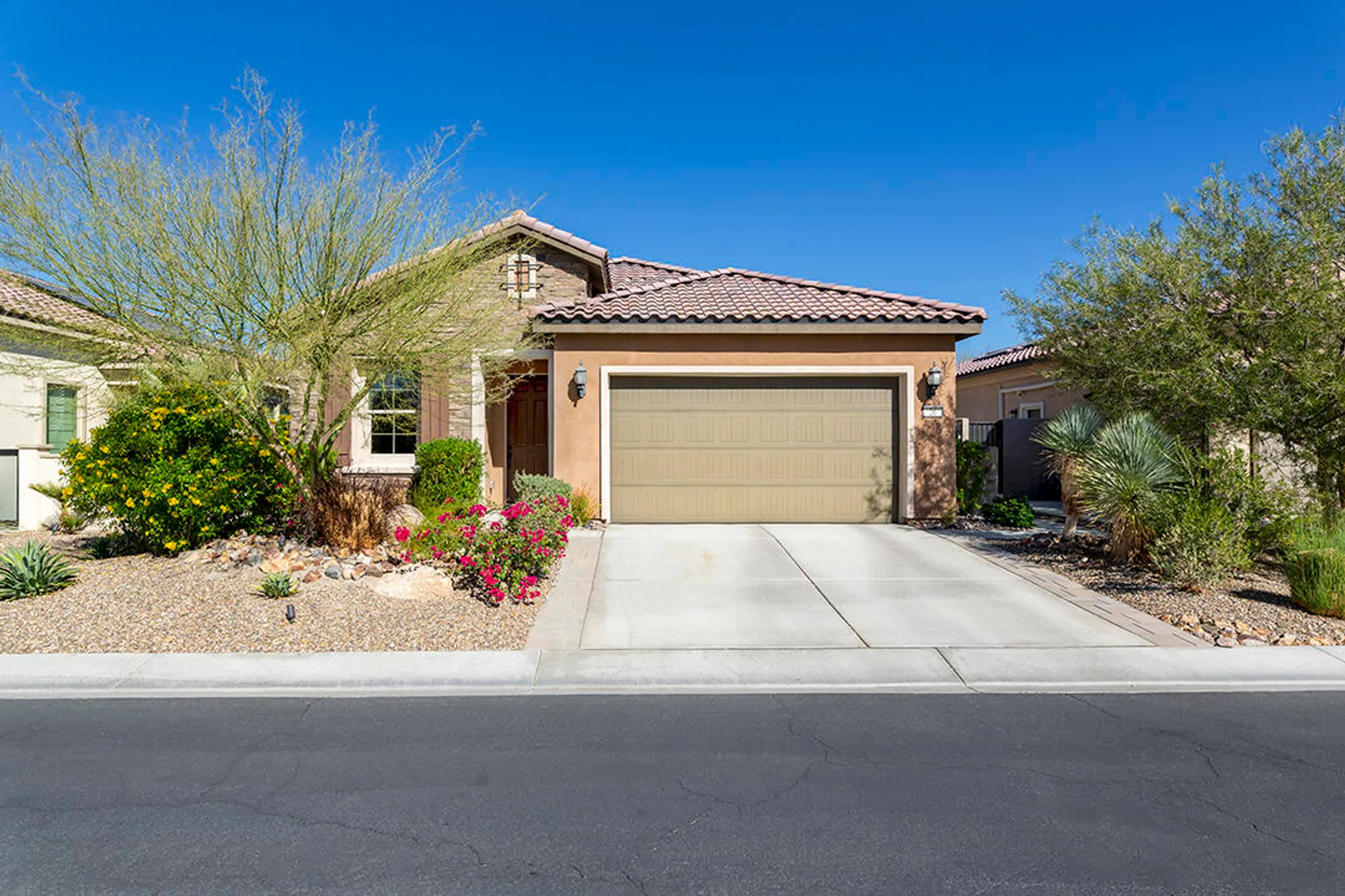 Property Slideshow image 1 of 49 | 26 pinot noir, Rancho Mirage, CA, 92270