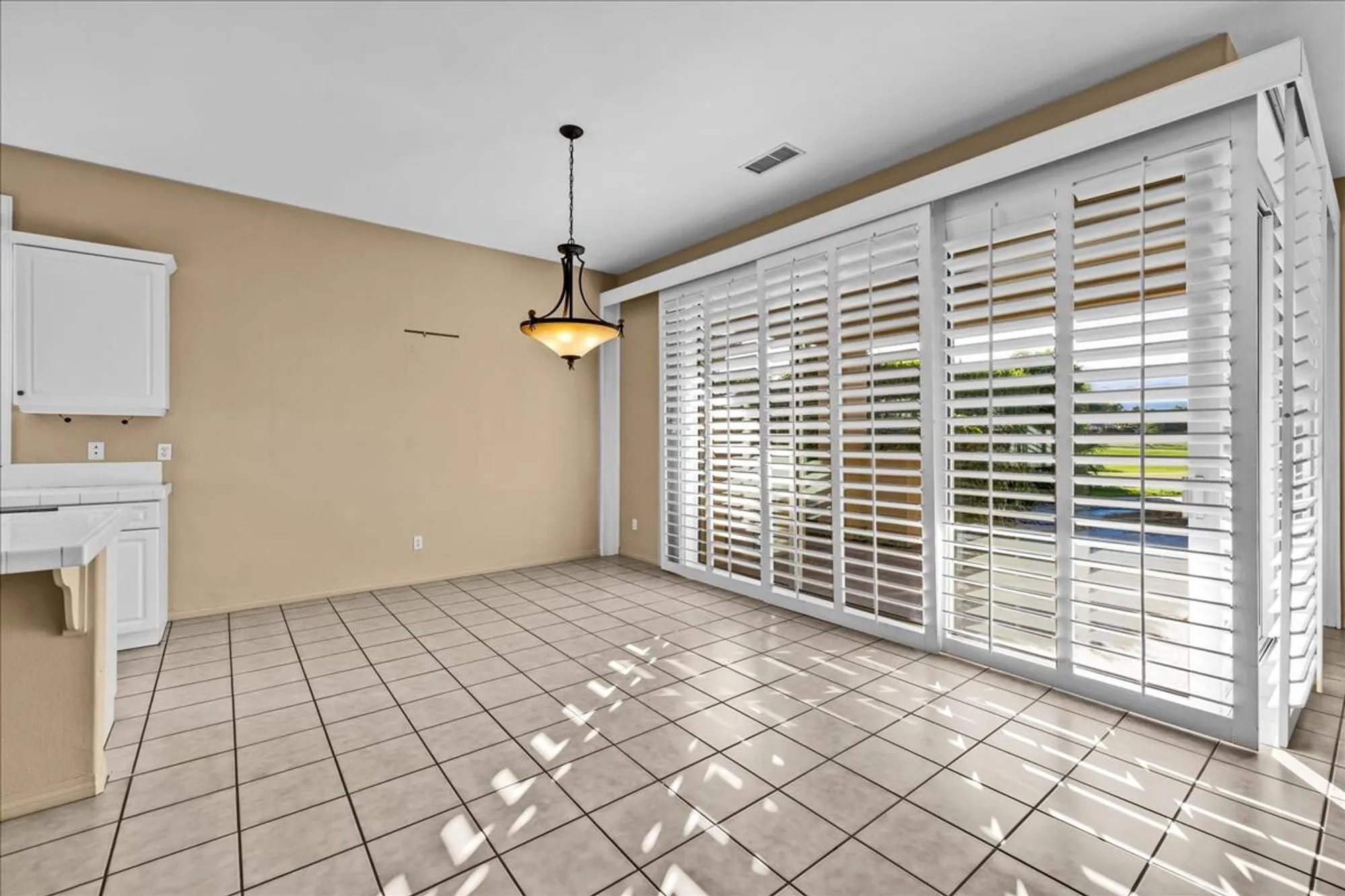 Property Slideshow image 21 of 91 | 56785 mountain vw, La Quinta, CA, 92253