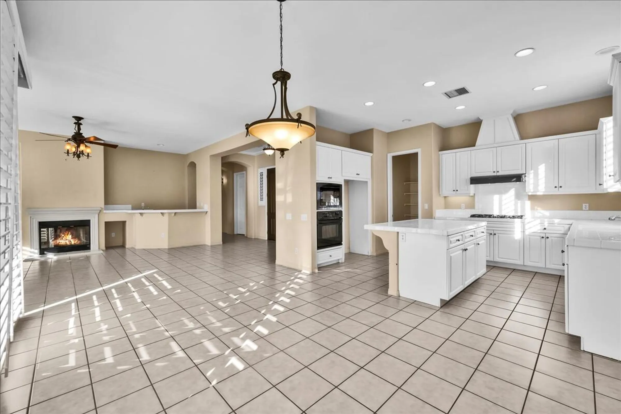 Property Slideshow image 23 of 91 | 56785 mountain vw, La Quinta, CA, 92253