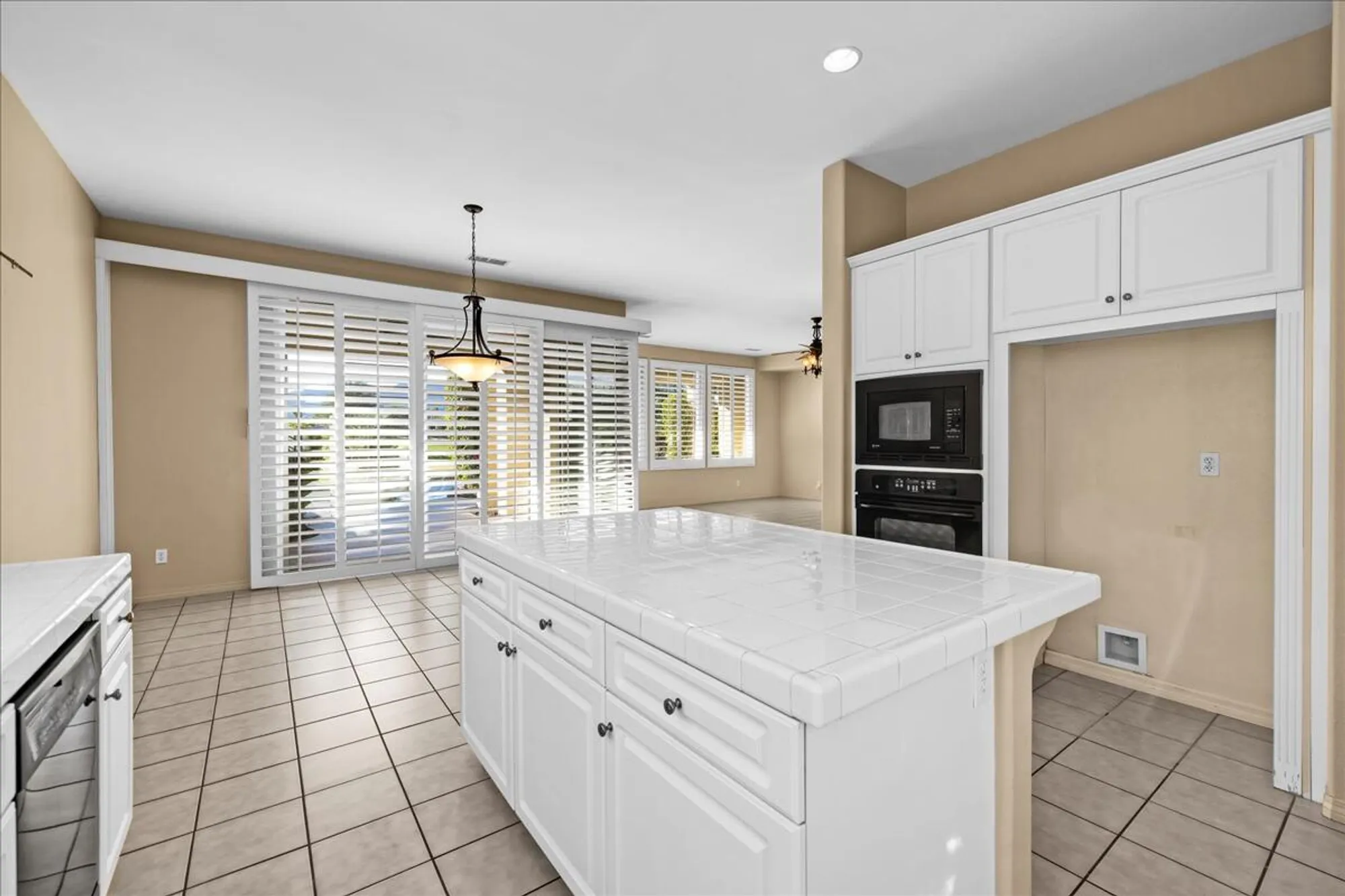 Property Slideshow image 26 of 91 | 56785 mountain vw, La Quinta, CA, 92253