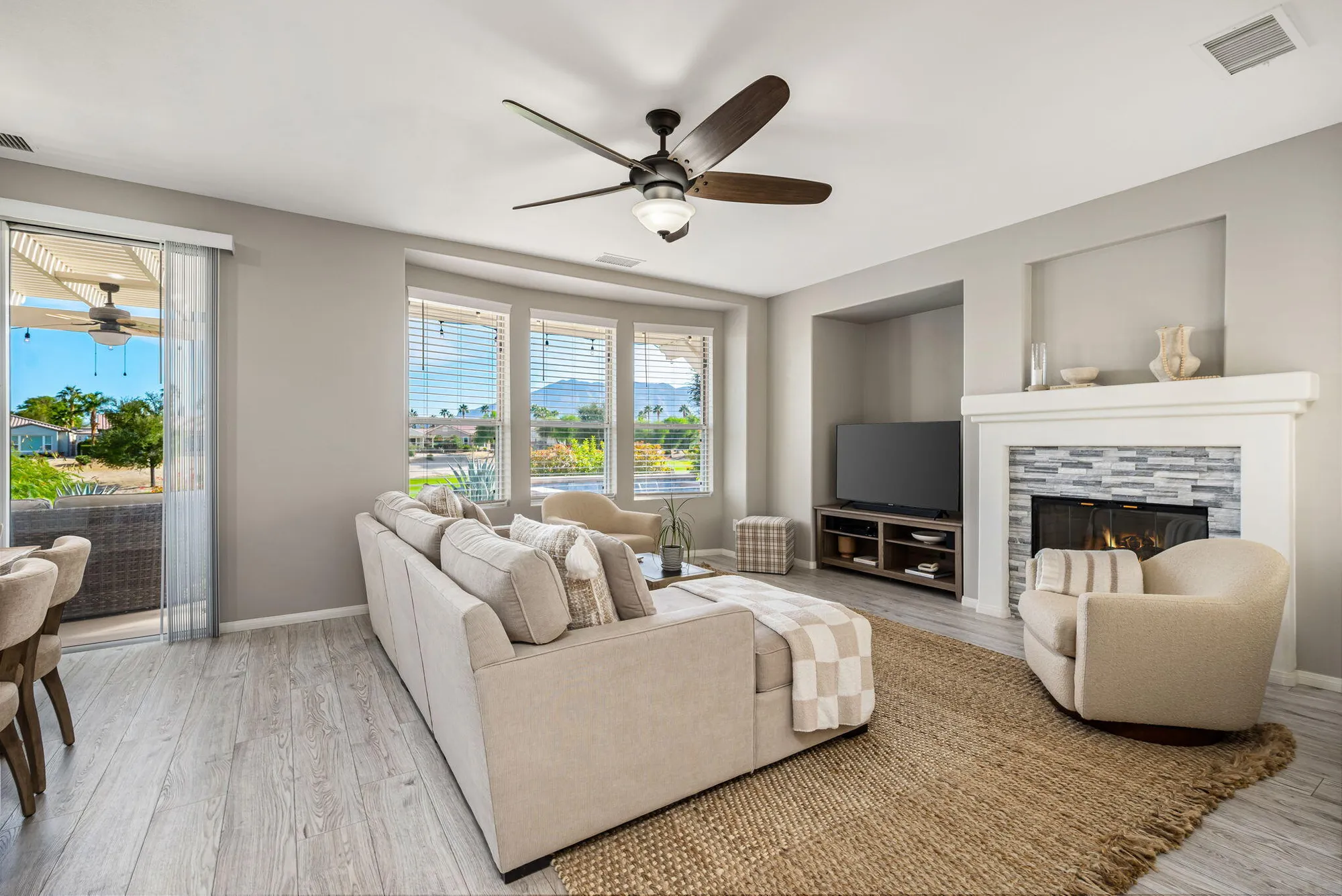 Property Slideshow image 10 of 88 | 81759 brittlebush ln, La Quinta, CA, 92253