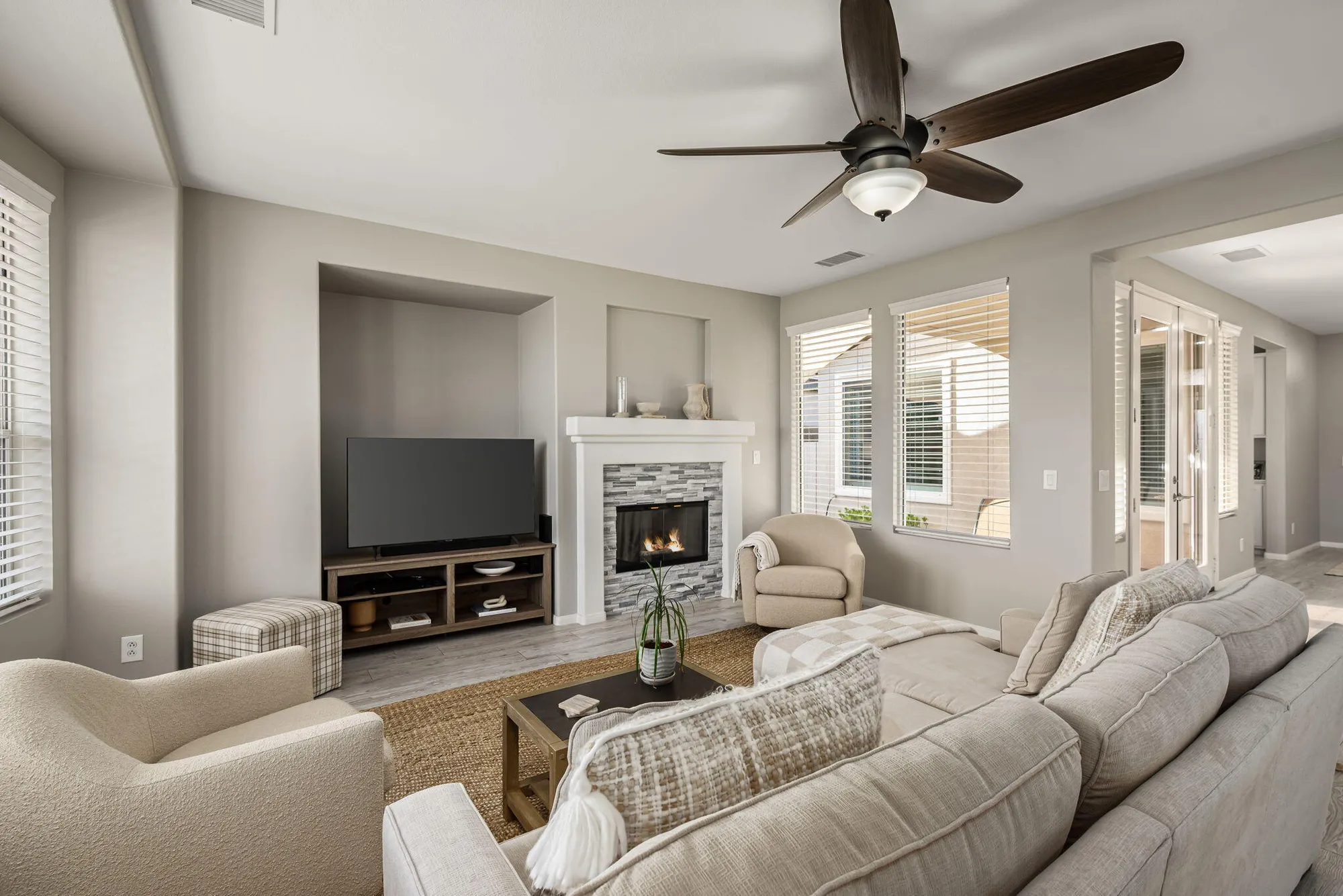 Property Slideshow image 13 of 88 | 81759 brittlebush ln, La Quinta, CA, 92253