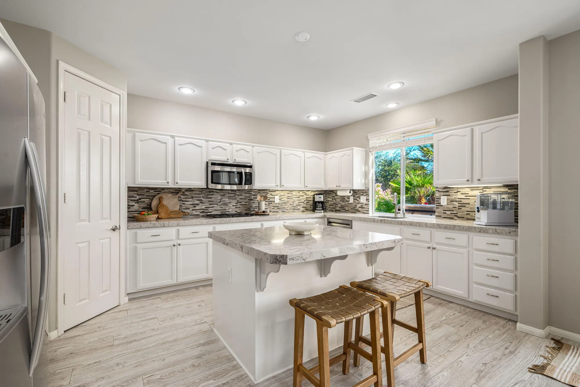 Property Slideshow image 16 of 88 | 81759 brittlebush ln, La Quinta, CA, 92253