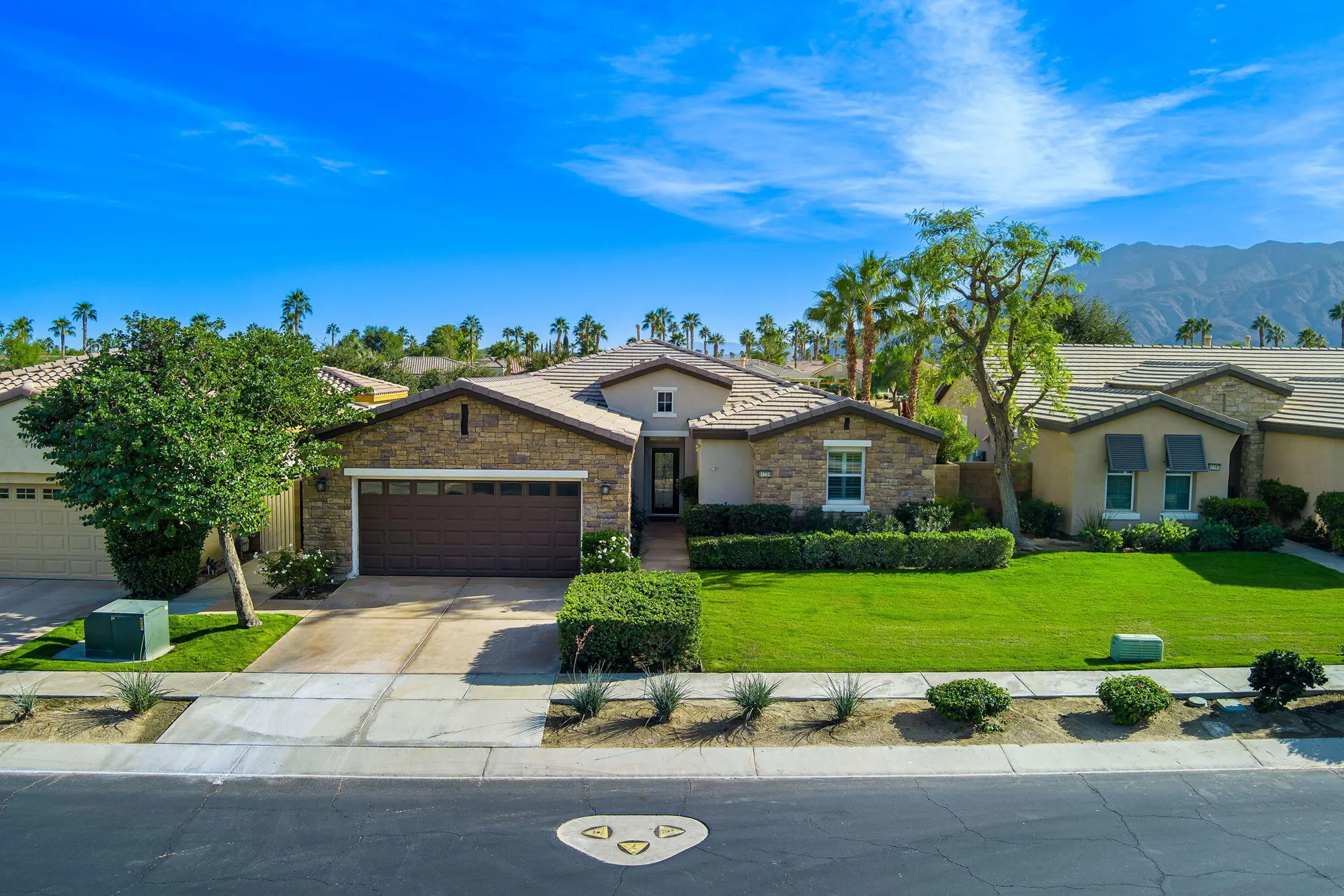 Property Slideshow image 1 of 88 | 81759 brittlebush ln, La Quinta, CA, 92253