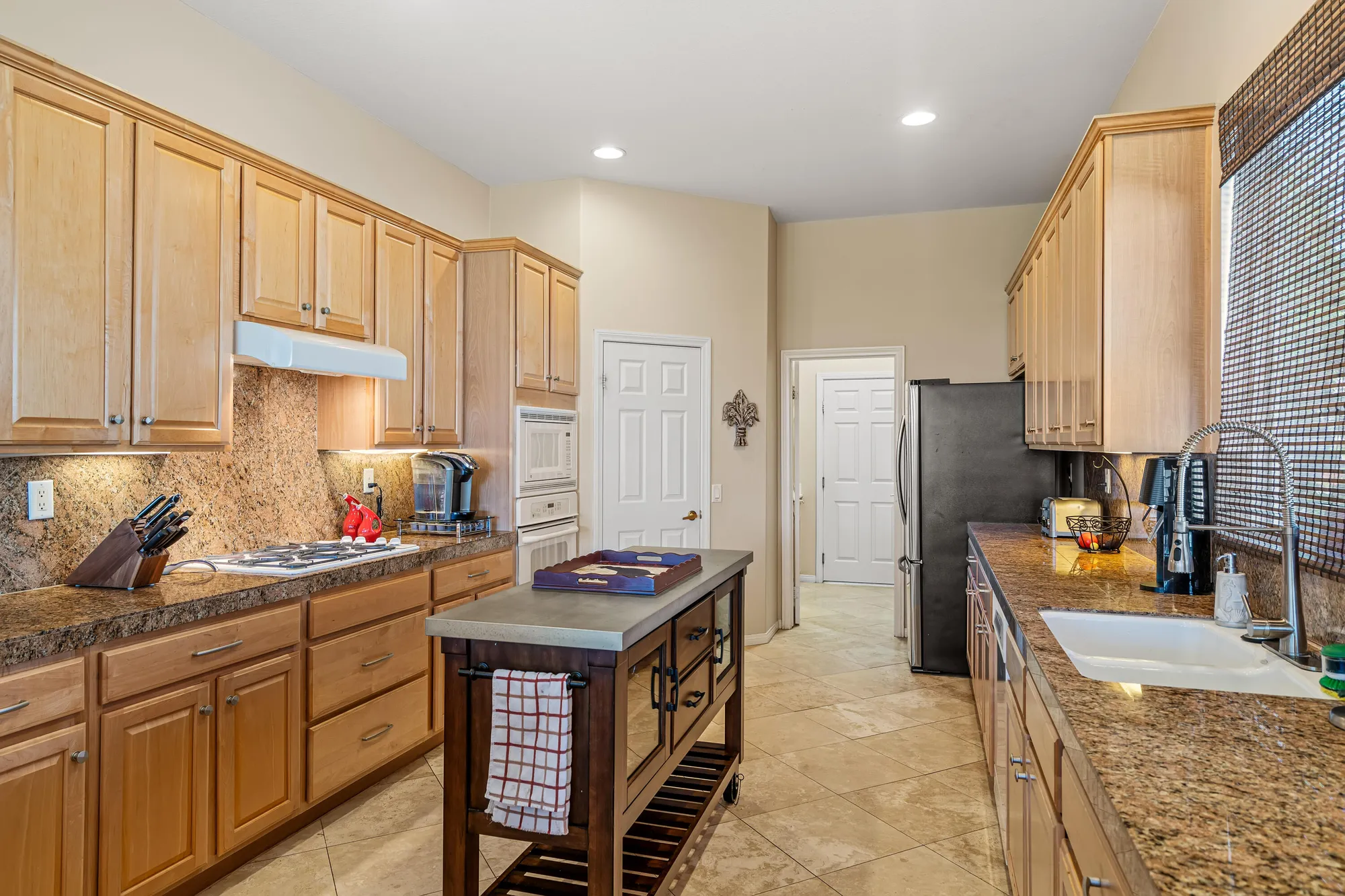 Property Slideshow image 21 of 69 | 43474 saint andrews dr, Indio, CA, 92201