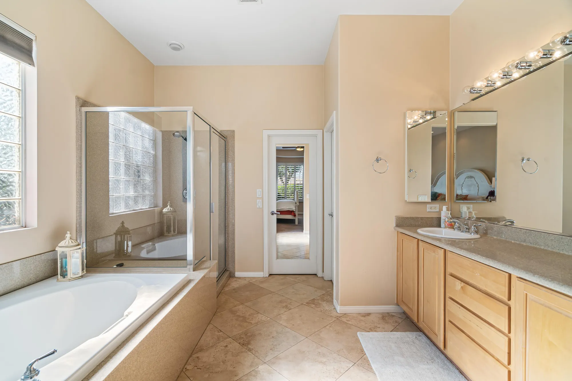 Property Slideshow image 26 of 69 | 43474 saint andrews dr, Indio, CA, 92201