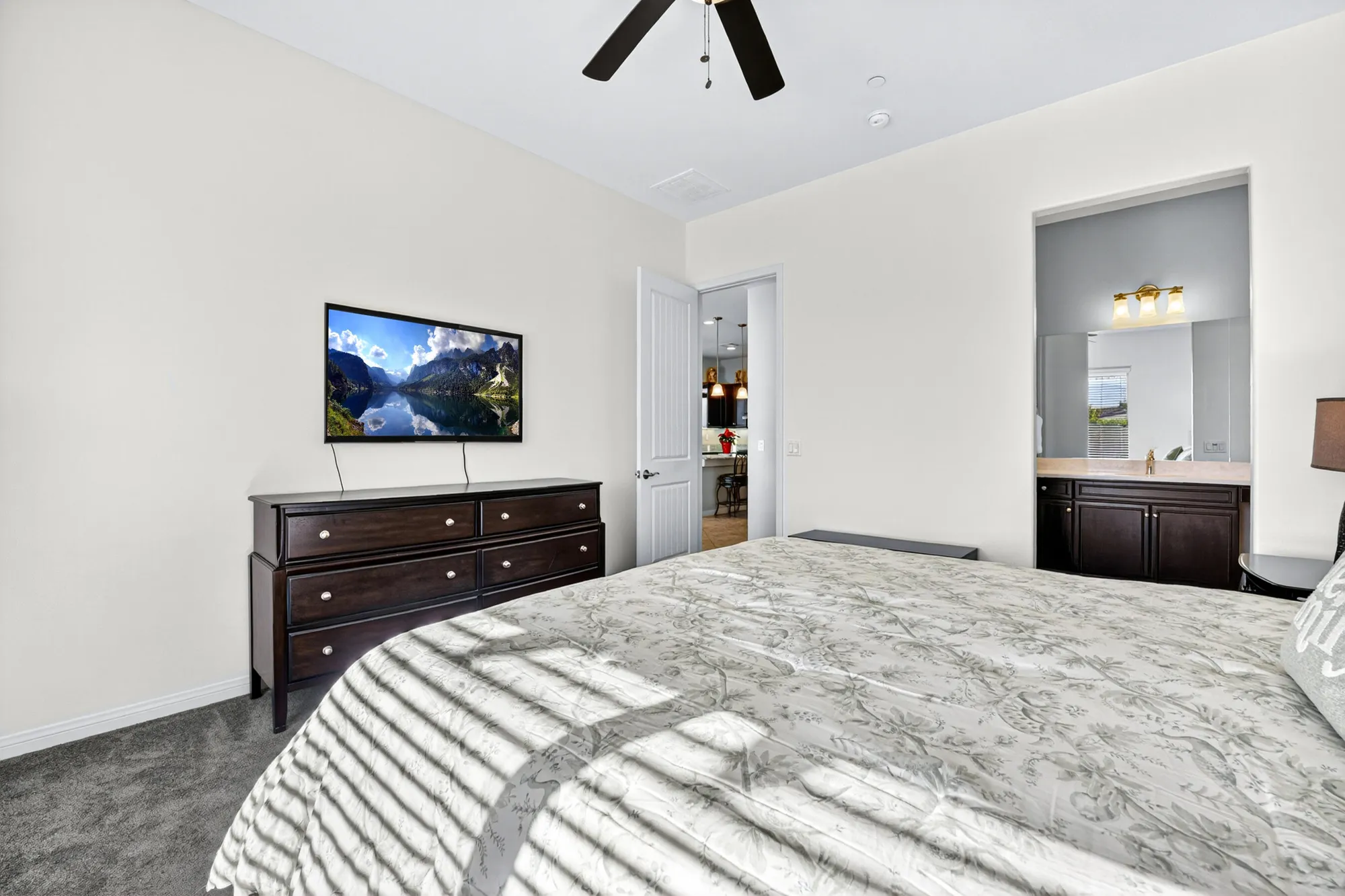 Property Slideshow image 15 of 49 | 81581 avenida viesca, Indio, CA, 92203