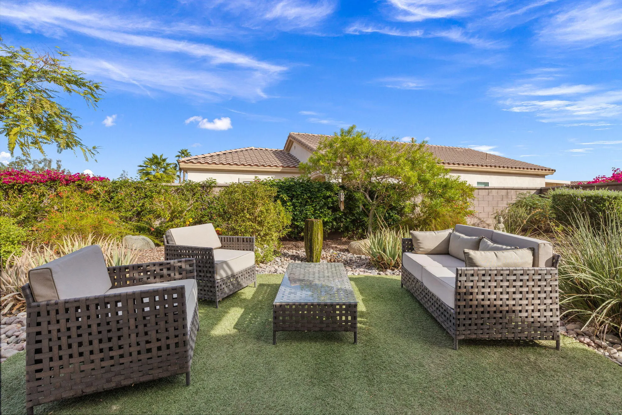 Property Slideshow image 15 of 31 | 78394 winsford cir, Palm Desert, CA, 92211