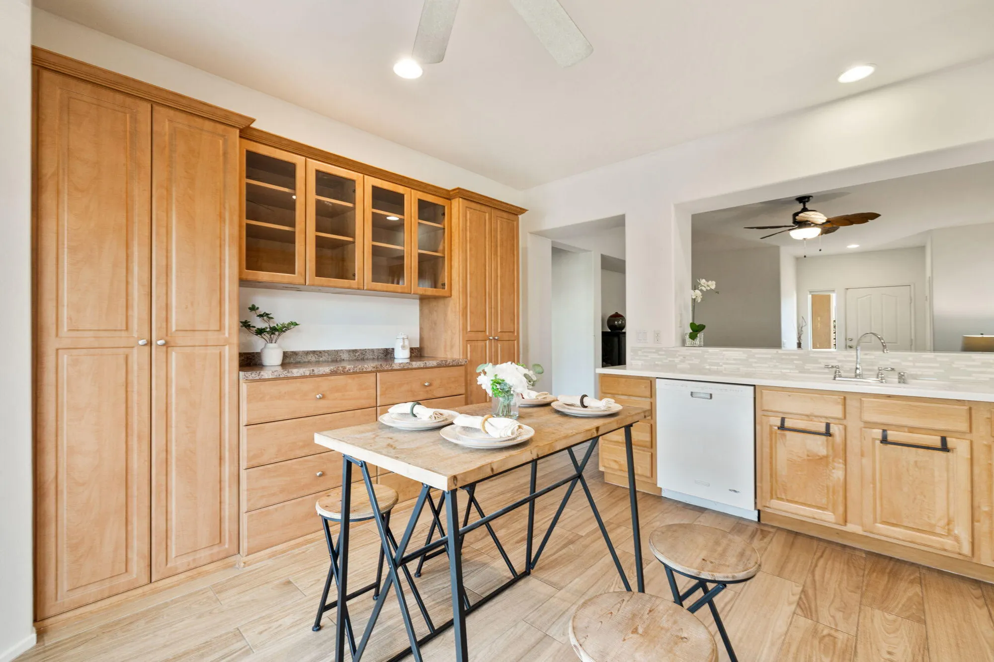 Property Slideshow image 13 of 31 | 78394 winsford cir, Palm Desert, CA, 92211