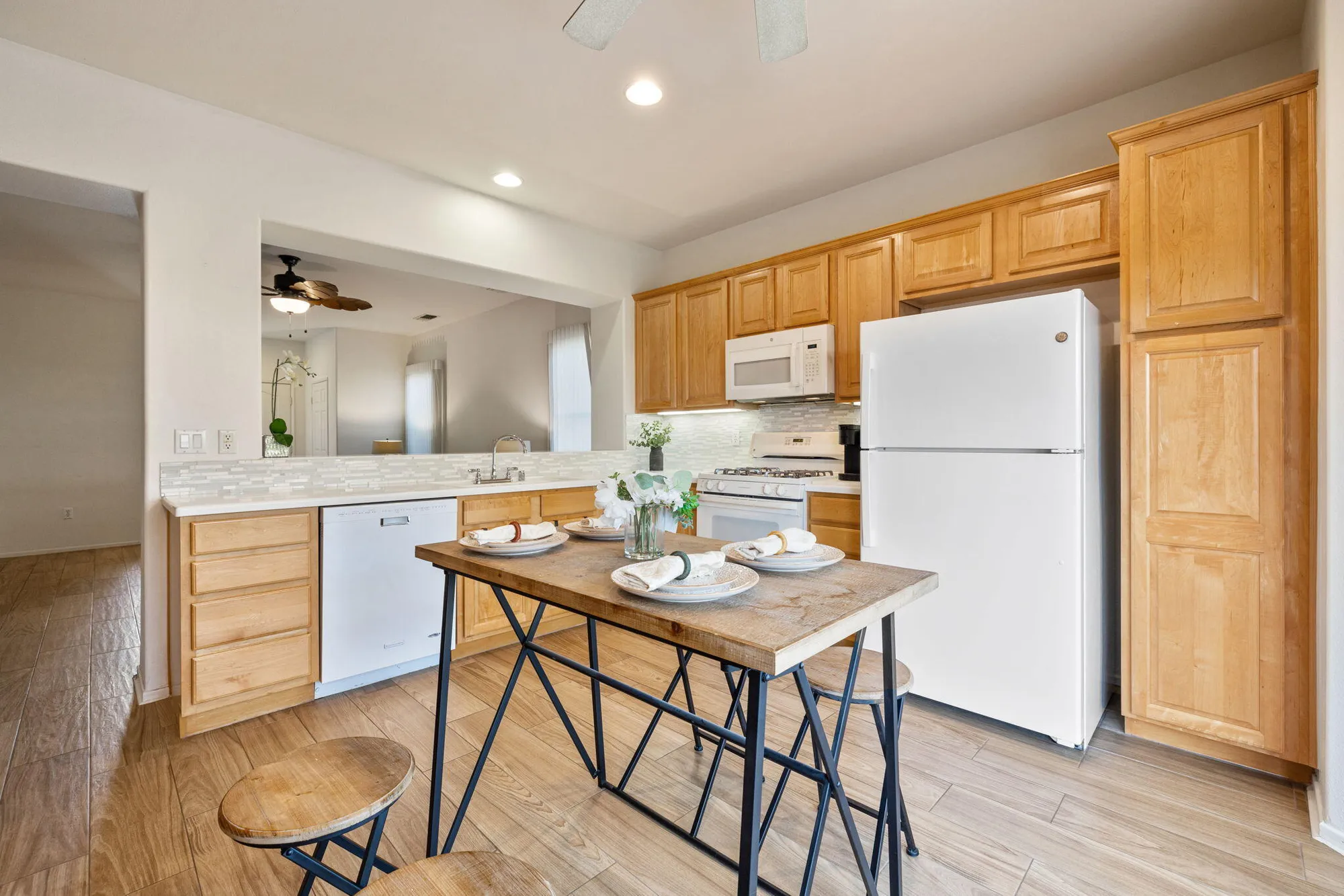 Property Slideshow image 12 of 31 | 78394 winsford cir, Palm Desert, CA, 92211