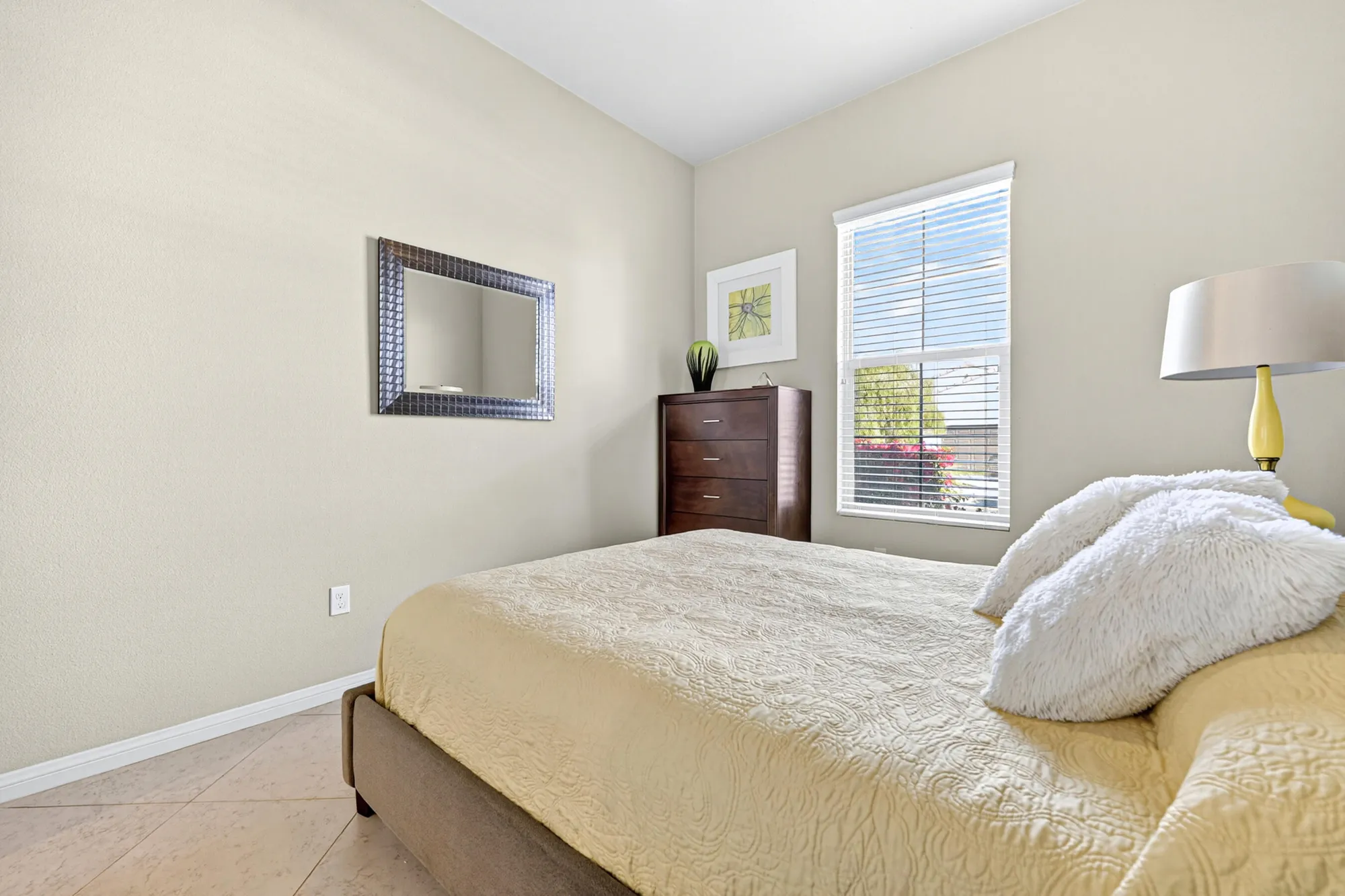 Property Slideshow image 23 of 47 | 81597 avenida viesca, Indio, CA, 92203