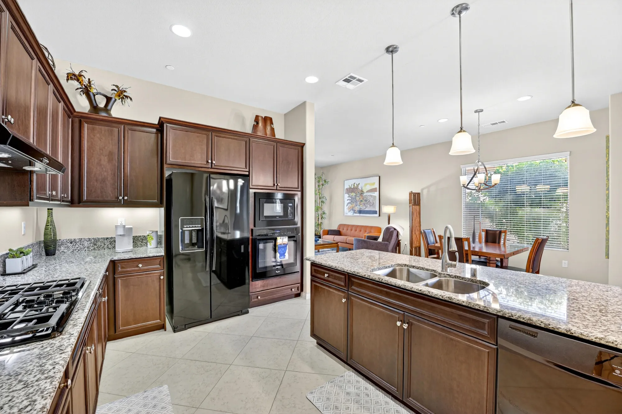 Property Slideshow image 11 of 47 | 81597 avenida viesca, Indio, CA, 92203