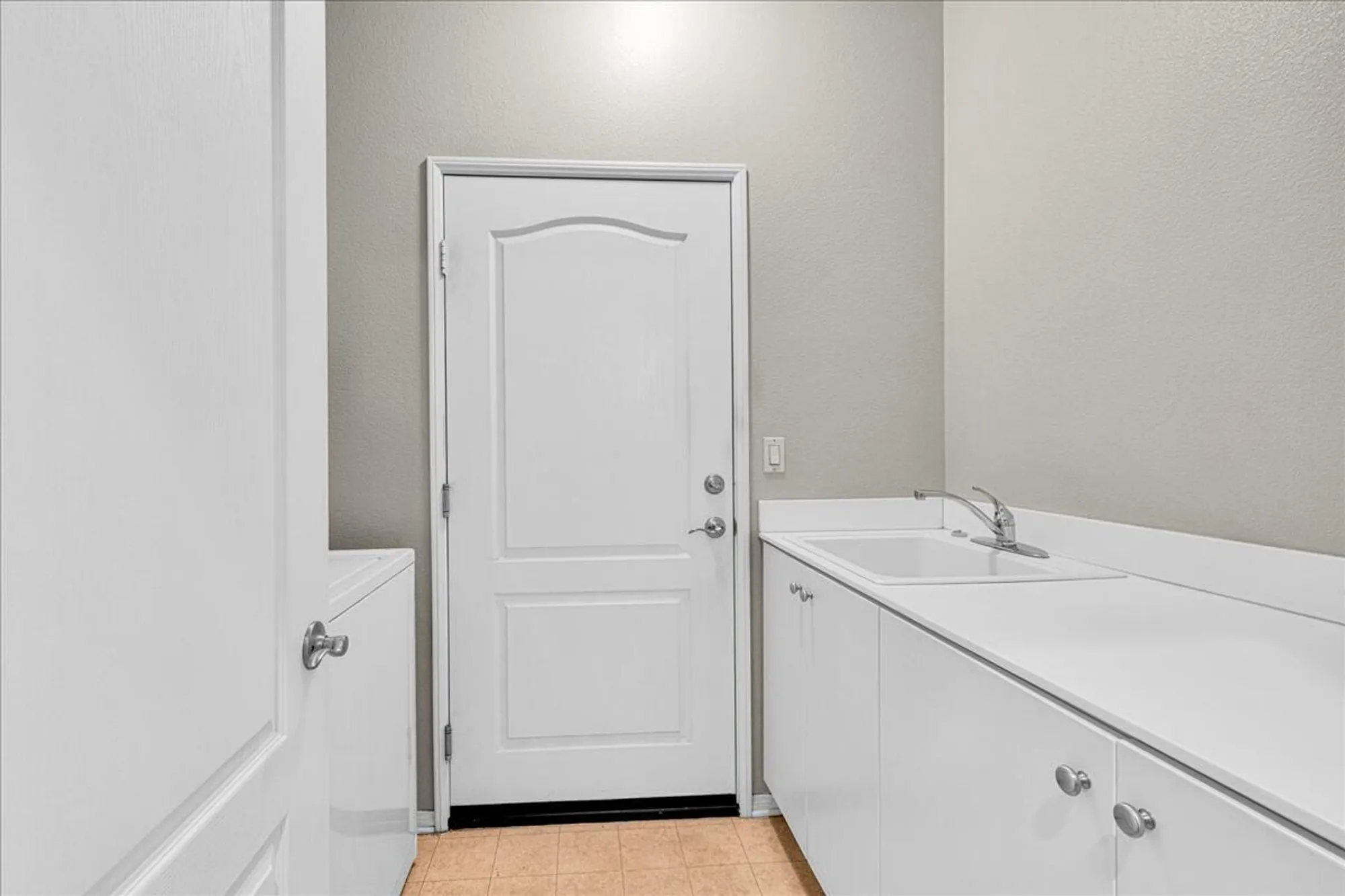 Property Slideshow image 16 of 60 | 2590 windmill way, Palm Springs, CA, 92262