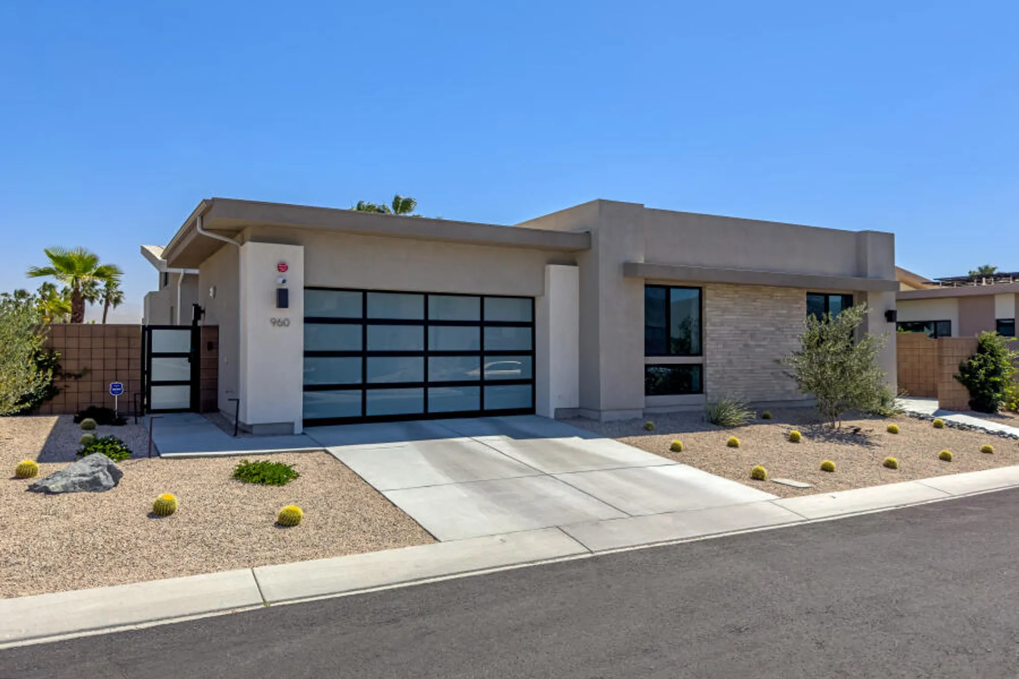 Property Slideshow image 35 of 38 | 960 patina ln, Palm Springs, CA, 92262
