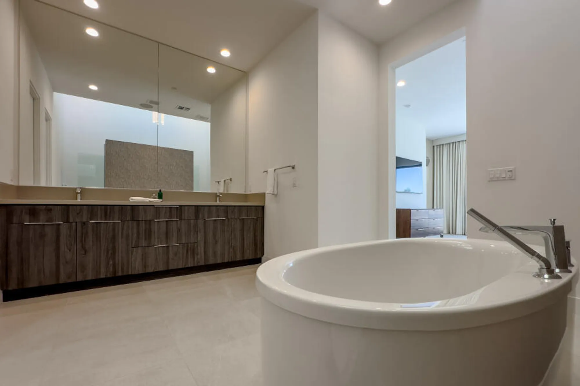 Property Slideshow image 18 of 38 | 960 patina ln, Palm Springs, CA, 92262