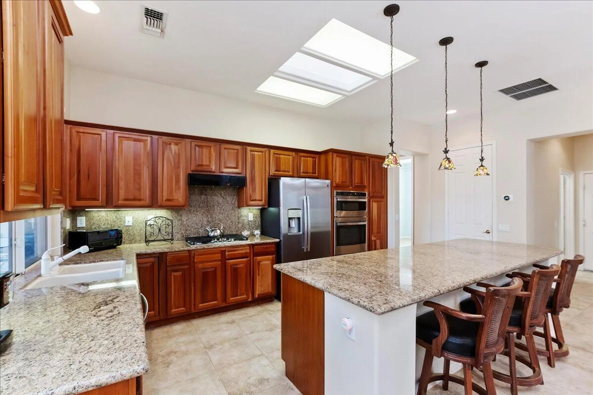 Property Slideshow image 13 of 33 | 78638 sunrise canyon ave, Palm Desert, CA, 92211