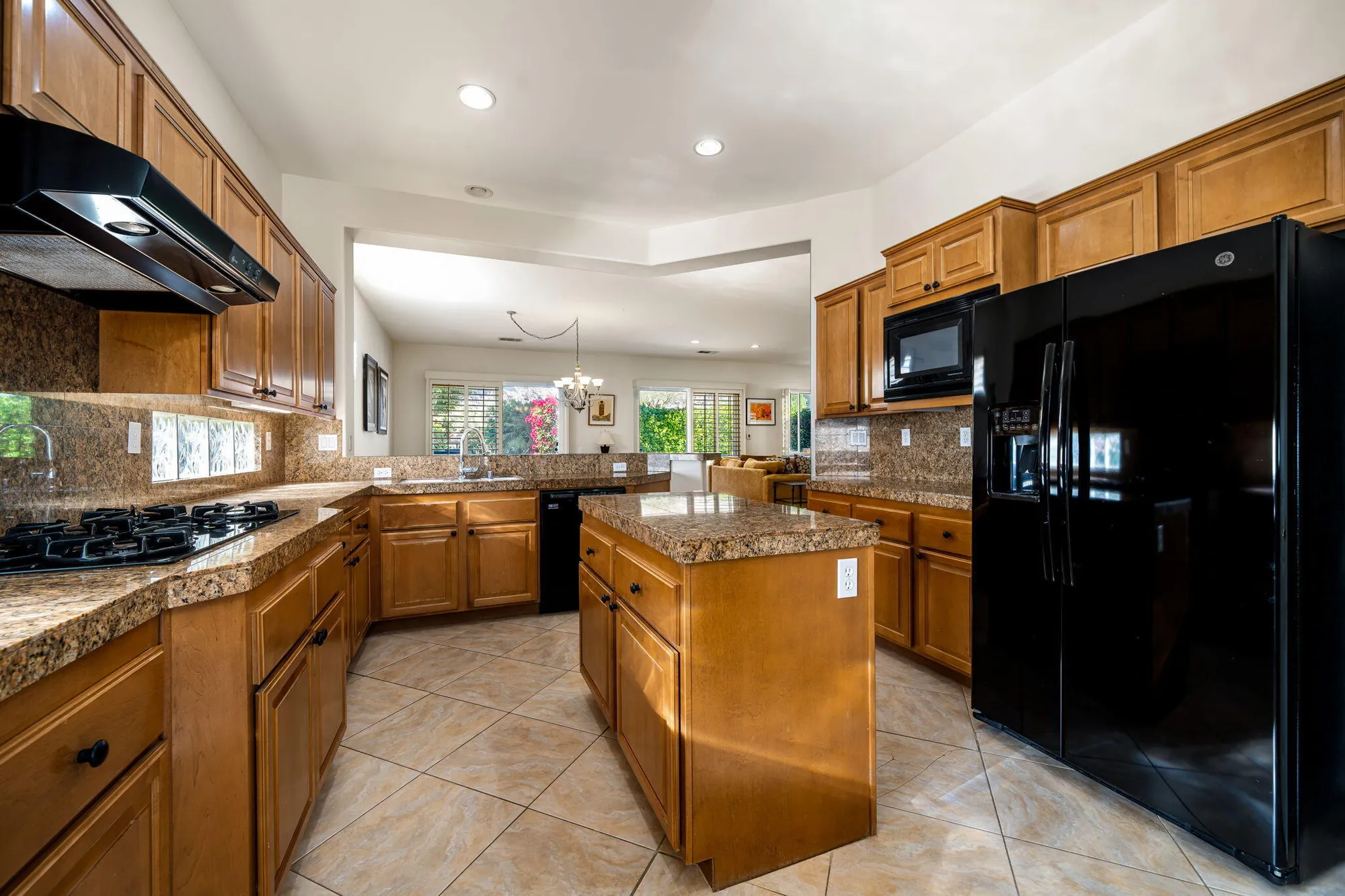 Property Slideshow image 25 of 50 | 54275 riviera, La Quinta, CA, 92253