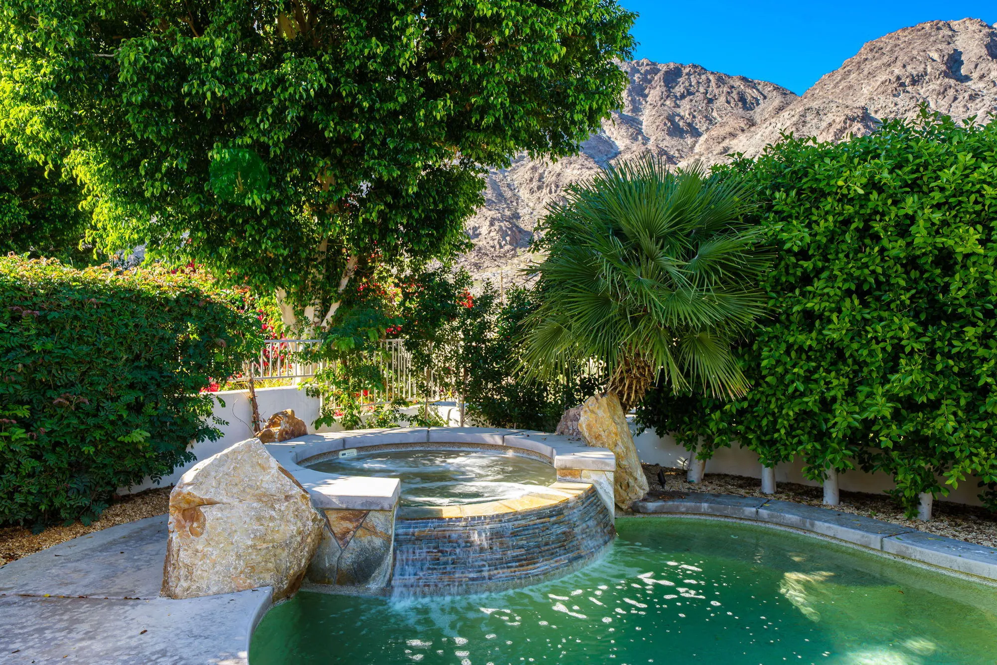 Property Slideshow image 6 of 50 | 54275 riviera, La Quinta, CA, 92253