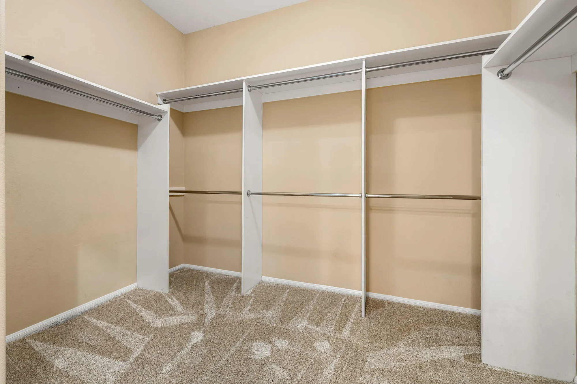 Property Slideshow image 31 of 50 | 54275 riviera, La Quinta, CA, 92253