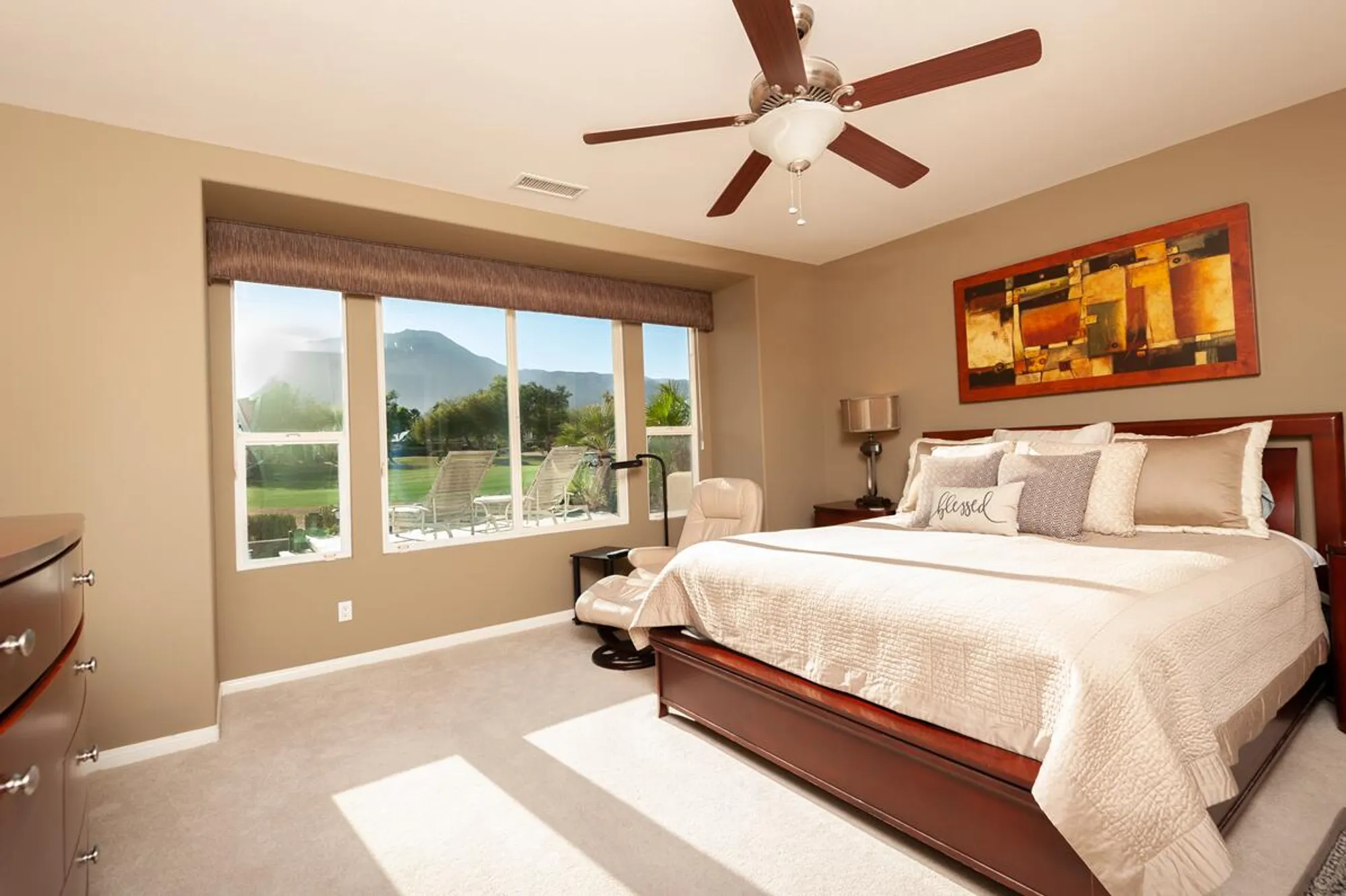 Property Slideshow image 17 of 51 | 81945 golden star way, La Quinta, CA, 92253
