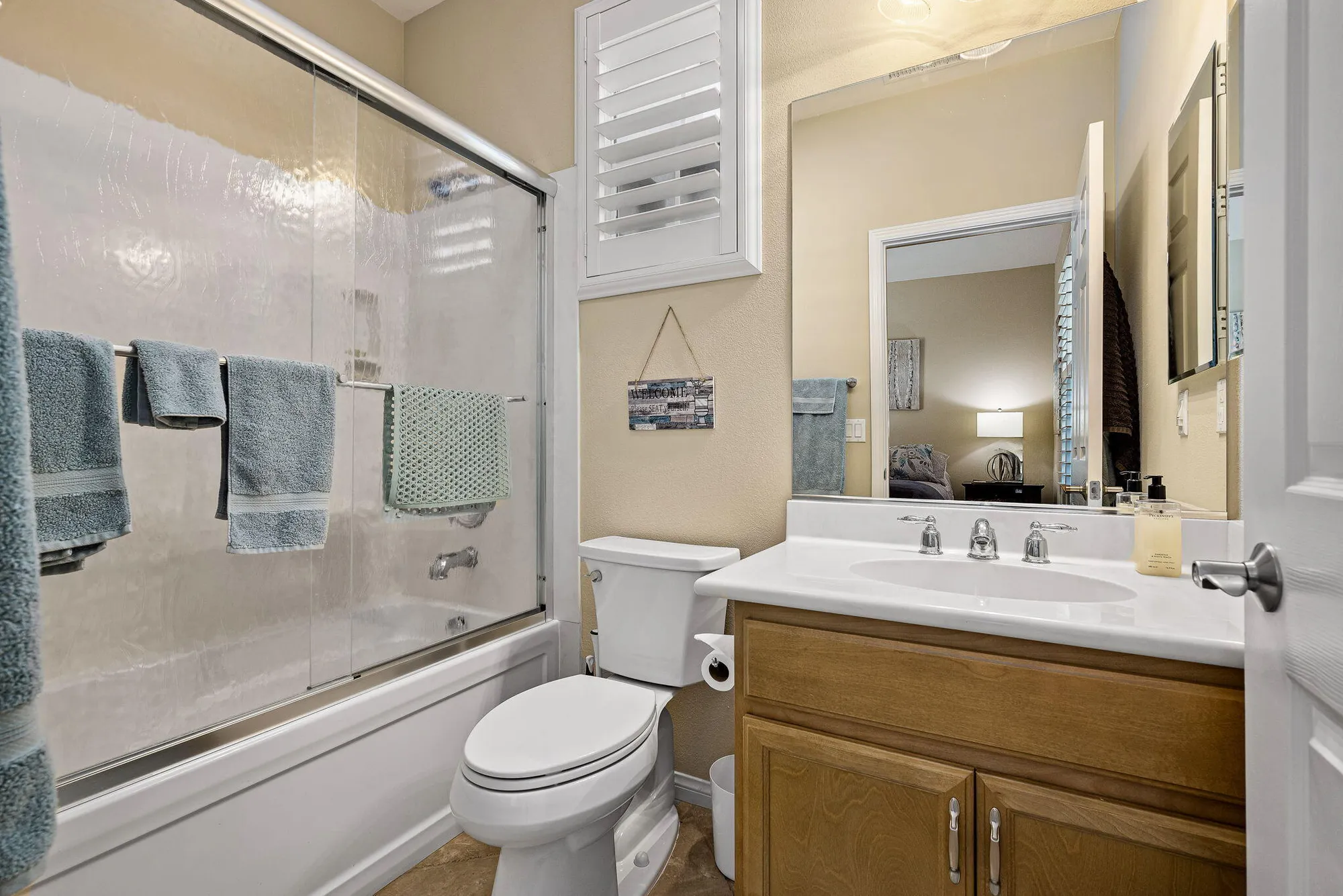 Property Slideshow image 23 of 51 | 81945 golden star way, La Quinta, CA, 92253