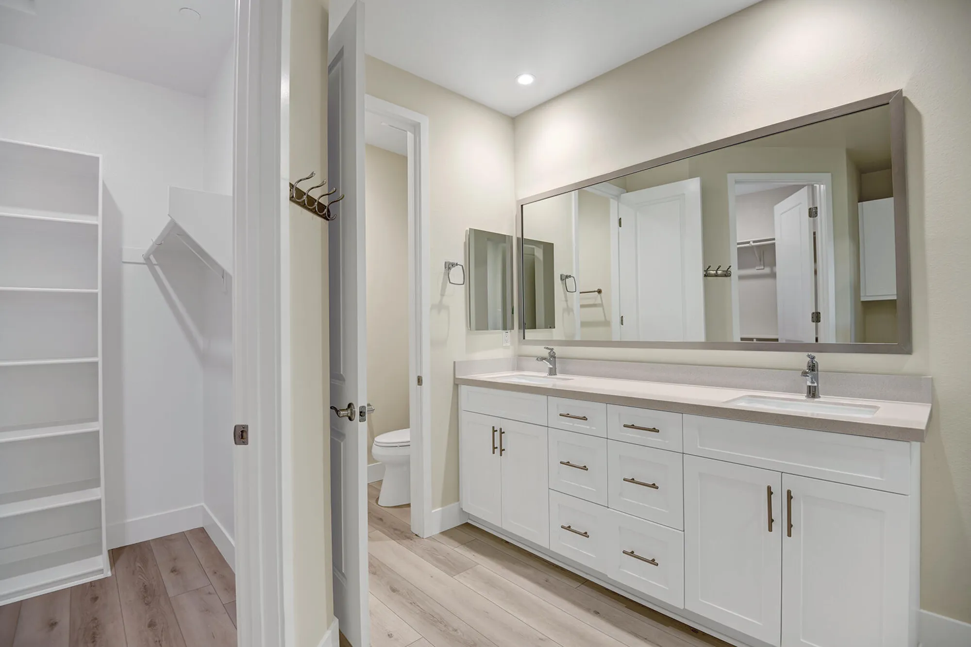 Property Slideshow image 19 of 27 | 51675 ponderosa dr, Indio, CA, 92201