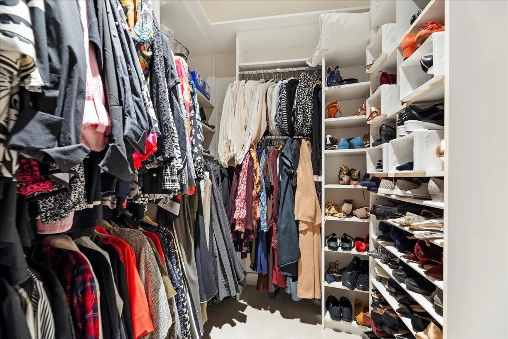 Property Slideshow image 23 of 34 | 39322 gainsborough cir, Palm Desert, CA, 92211