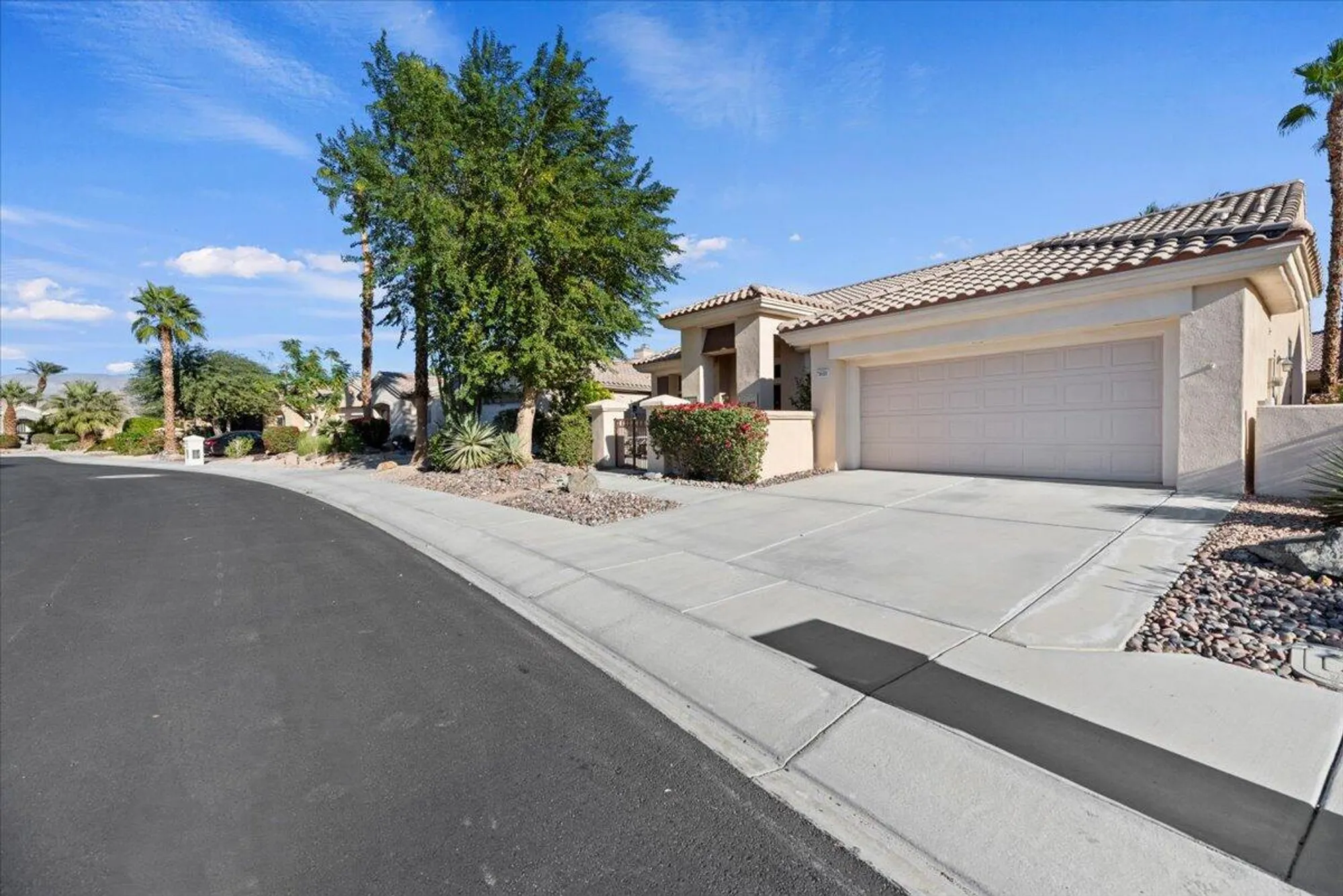 Property Slideshow image 3 of 34 | 39322 gainsborough cir, Palm Desert, CA, 92211