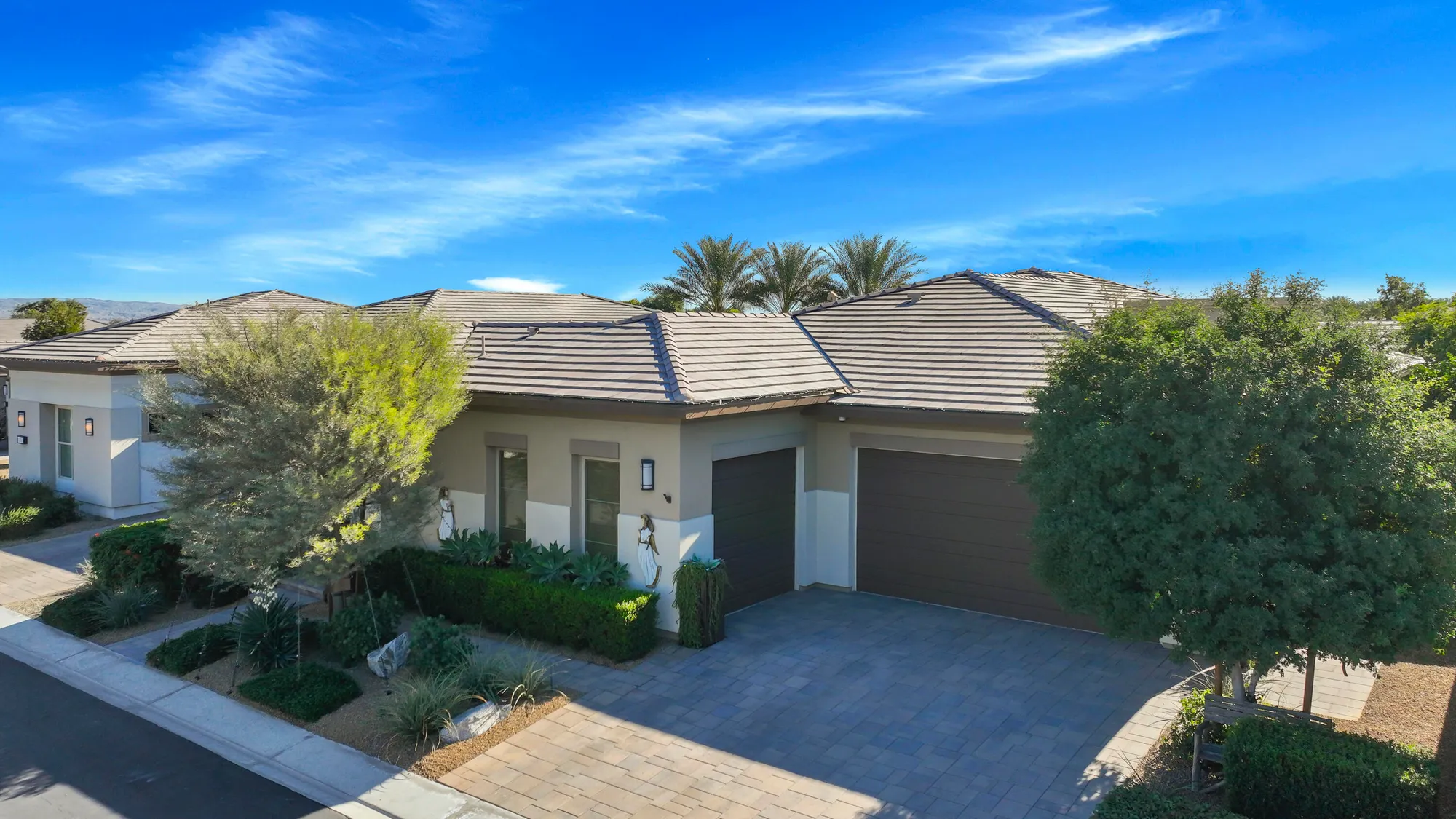 Property Slideshow image 4 of 51 | 82555 round valley dr, Indio, CA, 92201