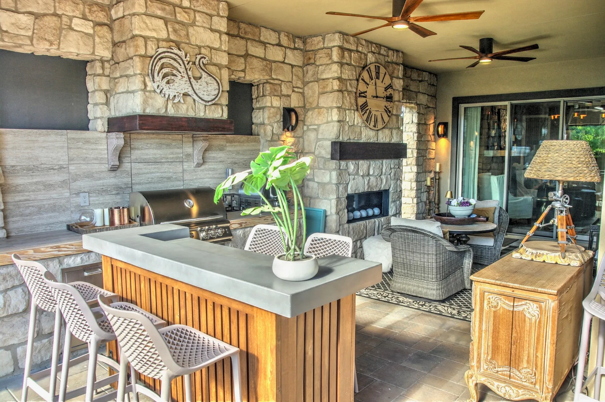 Property Slideshow image 40 of 51 | 82555 round valley dr, Indio, CA, 92201