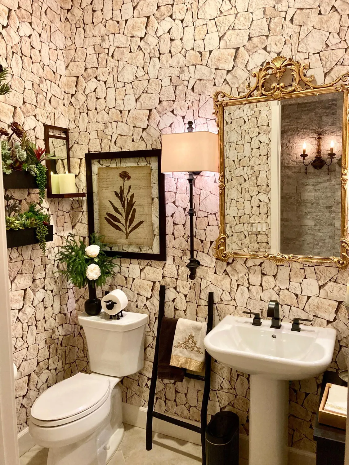 Property Slideshow image 36 of 51 | 82555 round valley dr, Indio, CA, 92201