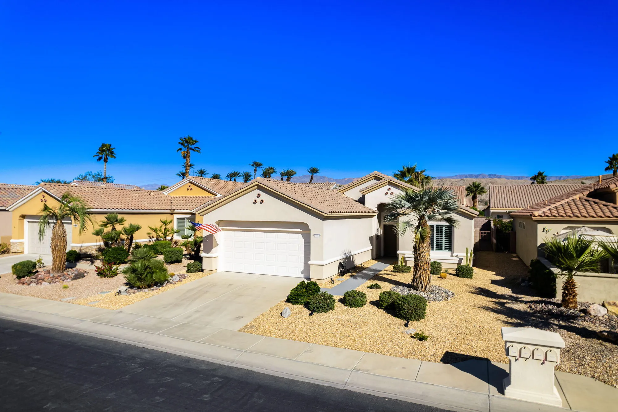 Property Slideshow image 4 of 30 | 78868 stansbury ct, Palm Desert, CA, 92211