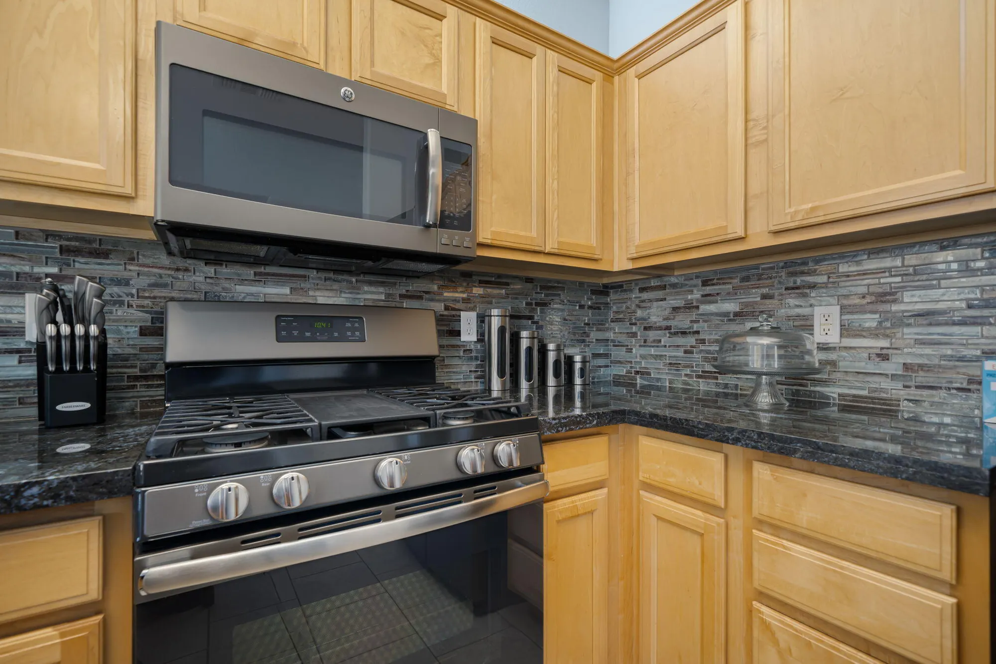 Property Slideshow image 17 of 30 | 78868 stansbury ct, Palm Desert, CA, 92211