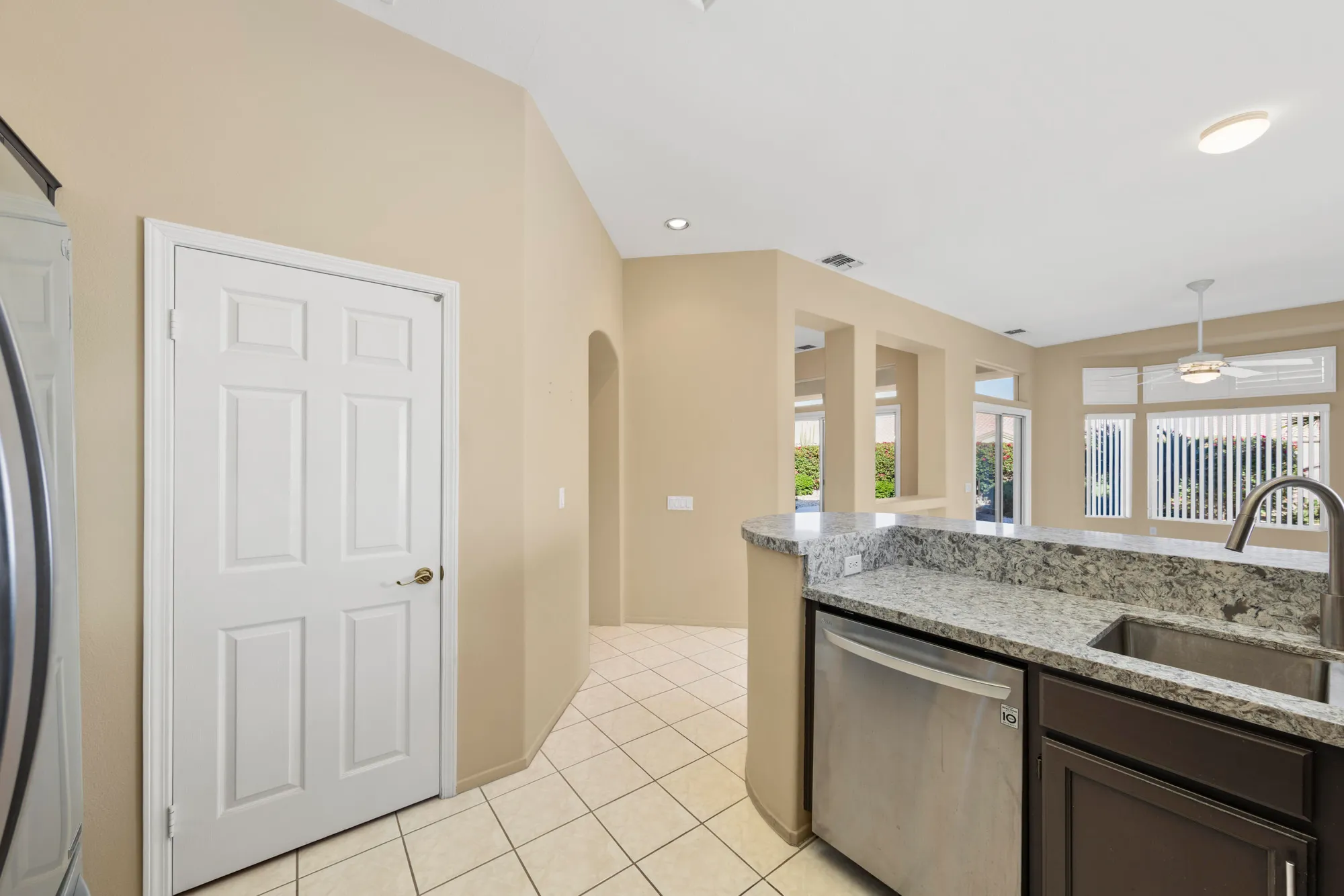 Property Slideshow image 16 of 43 | 78650 blooming ct, Palm Desert, CA, 92211