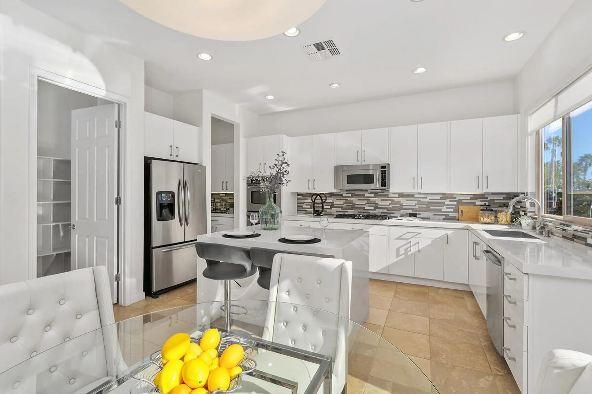 Property Slideshow image 14 of 75 | 81071 avenida sombra, Indio, CA, 92203