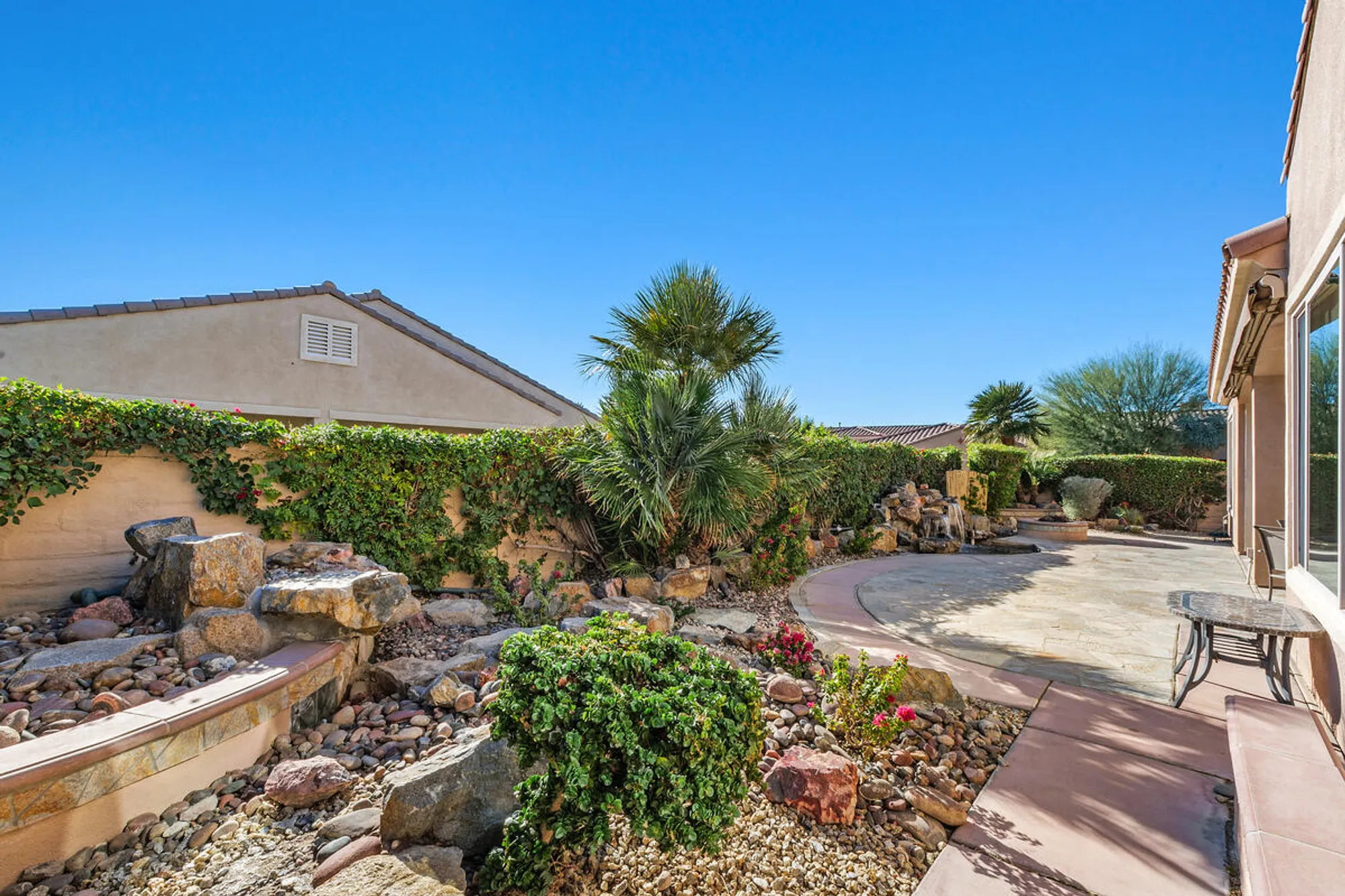 Property Slideshow image 30 of 75 | 81071 avenida sombra, Indio, CA, 92203
