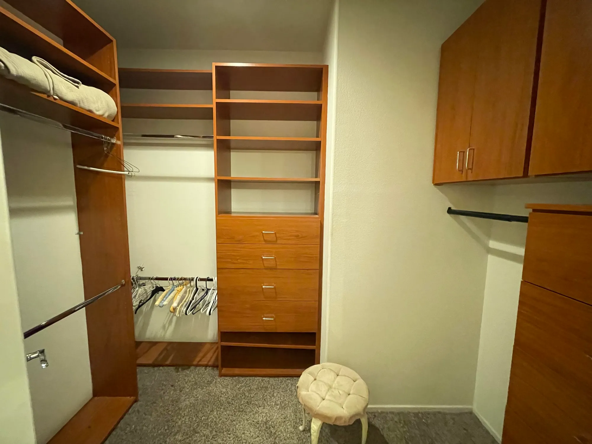 Property Slideshow image 16 of 29 | 78473 hampshire ave, Palm Desert, CA, 92211