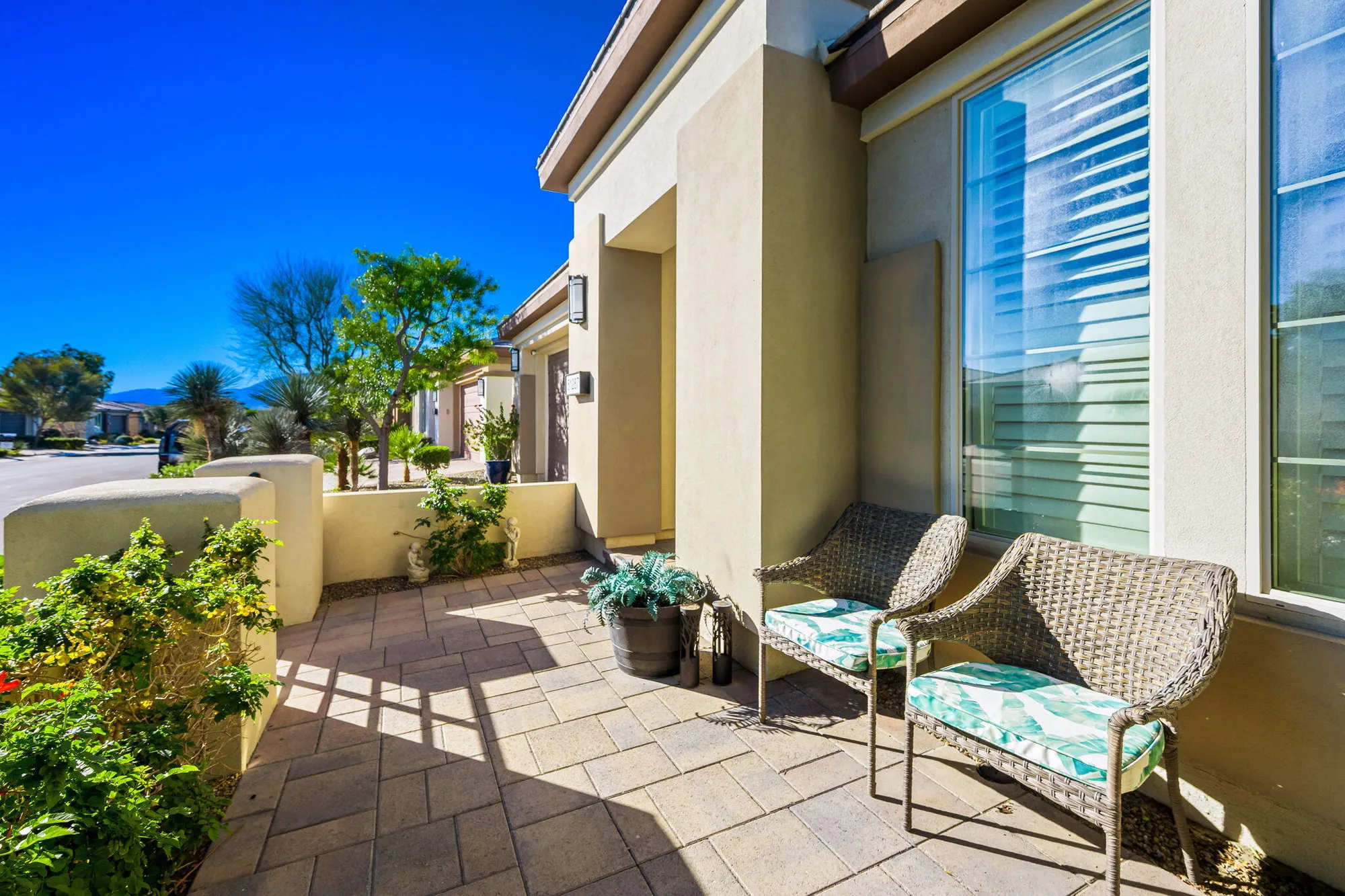 Property Slideshow image 4 of 48 | 51287 longmeadow st, Indio, CA, 92201